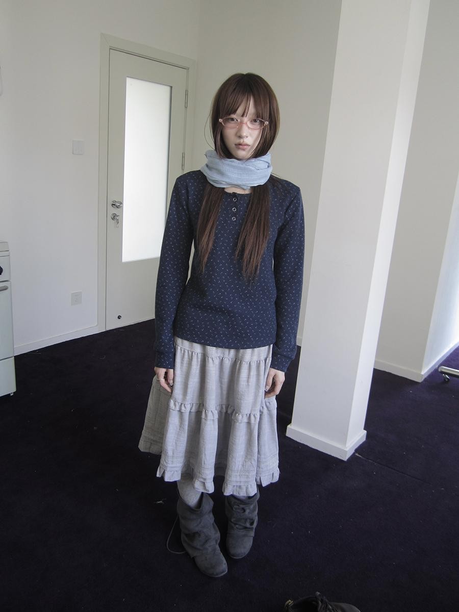 ang project Waffle Knit Floral Print Three Button Roundneck Women&