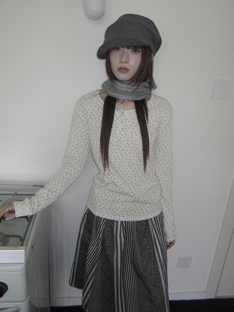 ang project Waffle Knit Floral Print Three Button Roundneck Women&