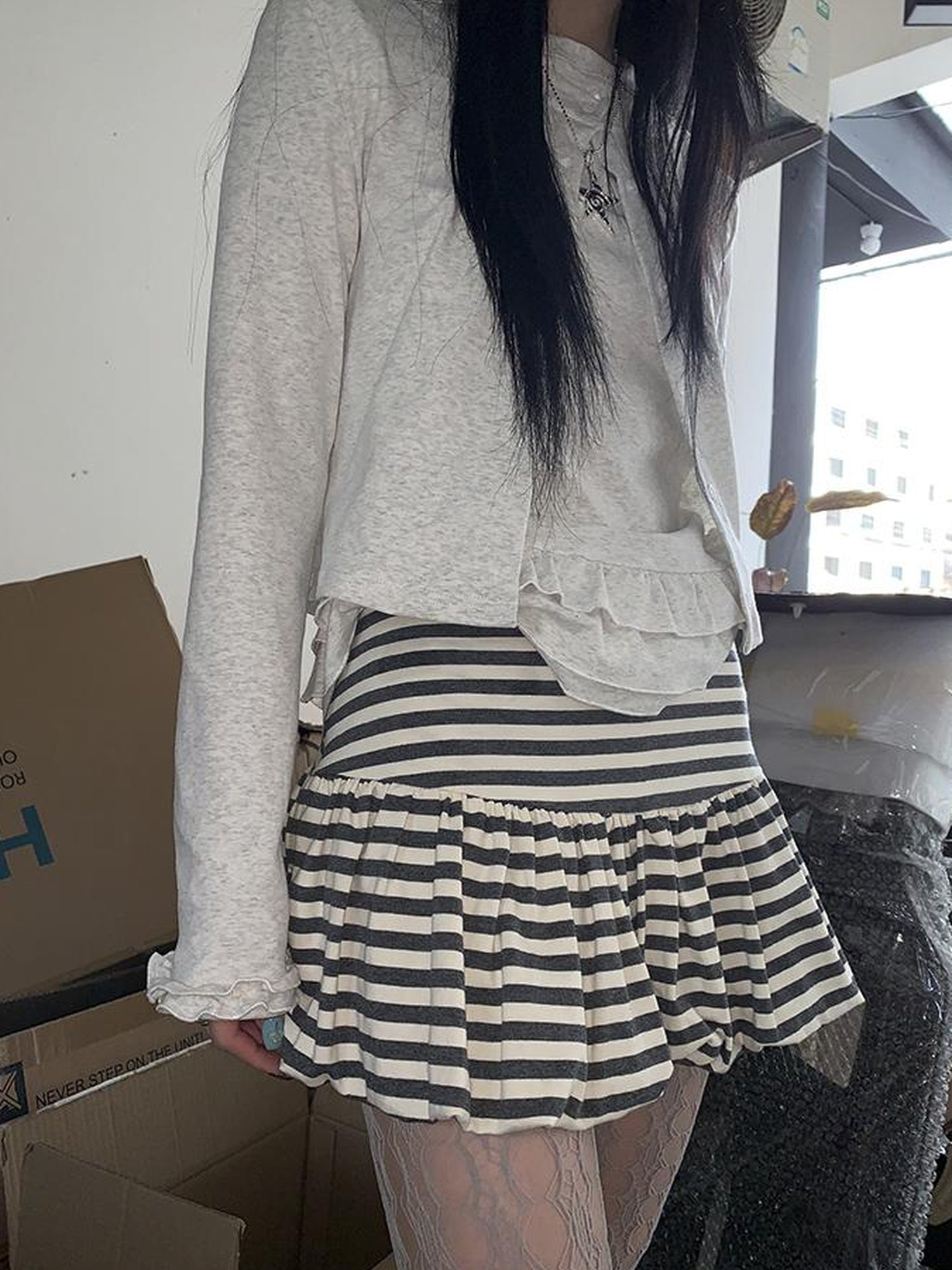 ang project White Gray Striped Low Waist Fluffy Pleated Mini Skirt