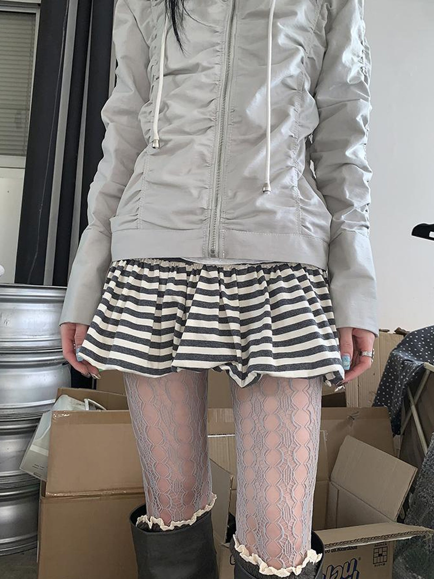 ang project White Gray Striped Low Waist Fluffy Pleated Mini Skirt