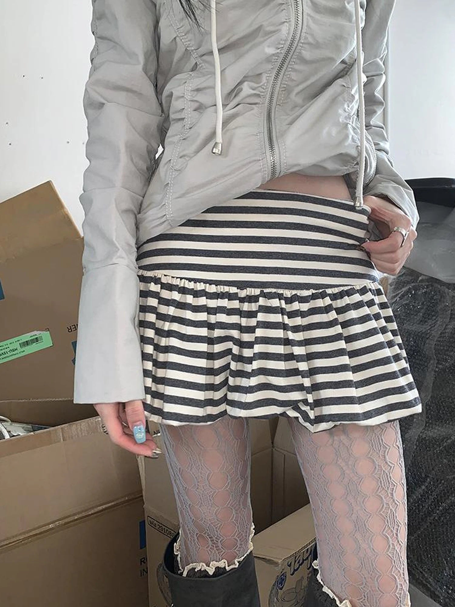 White Gray Striped Low Waist Fluffy Pleated Mini Skirt