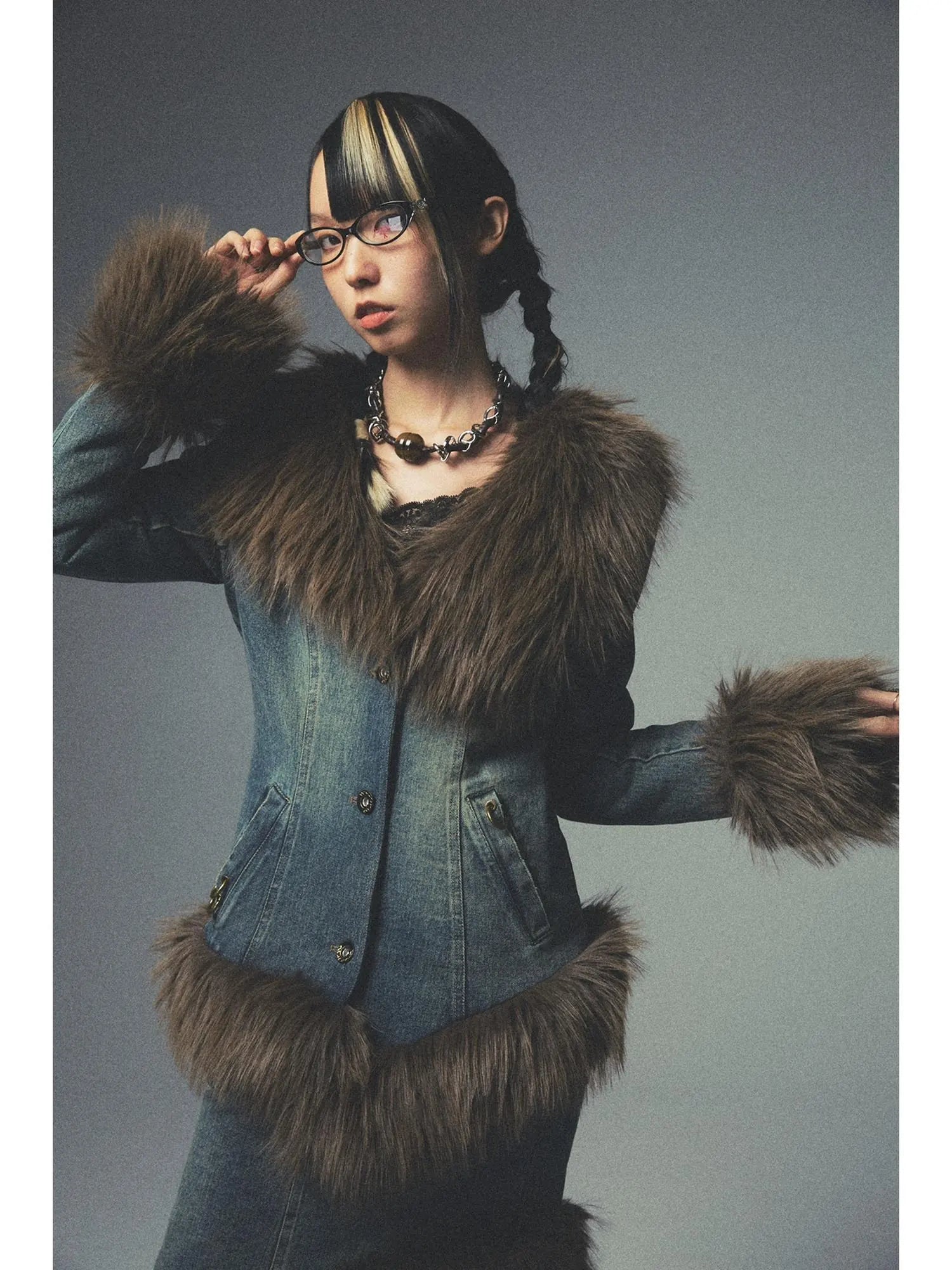 Retro Fur Collar Denim Suit With Detachable Perforated Pants And Quilted Lining