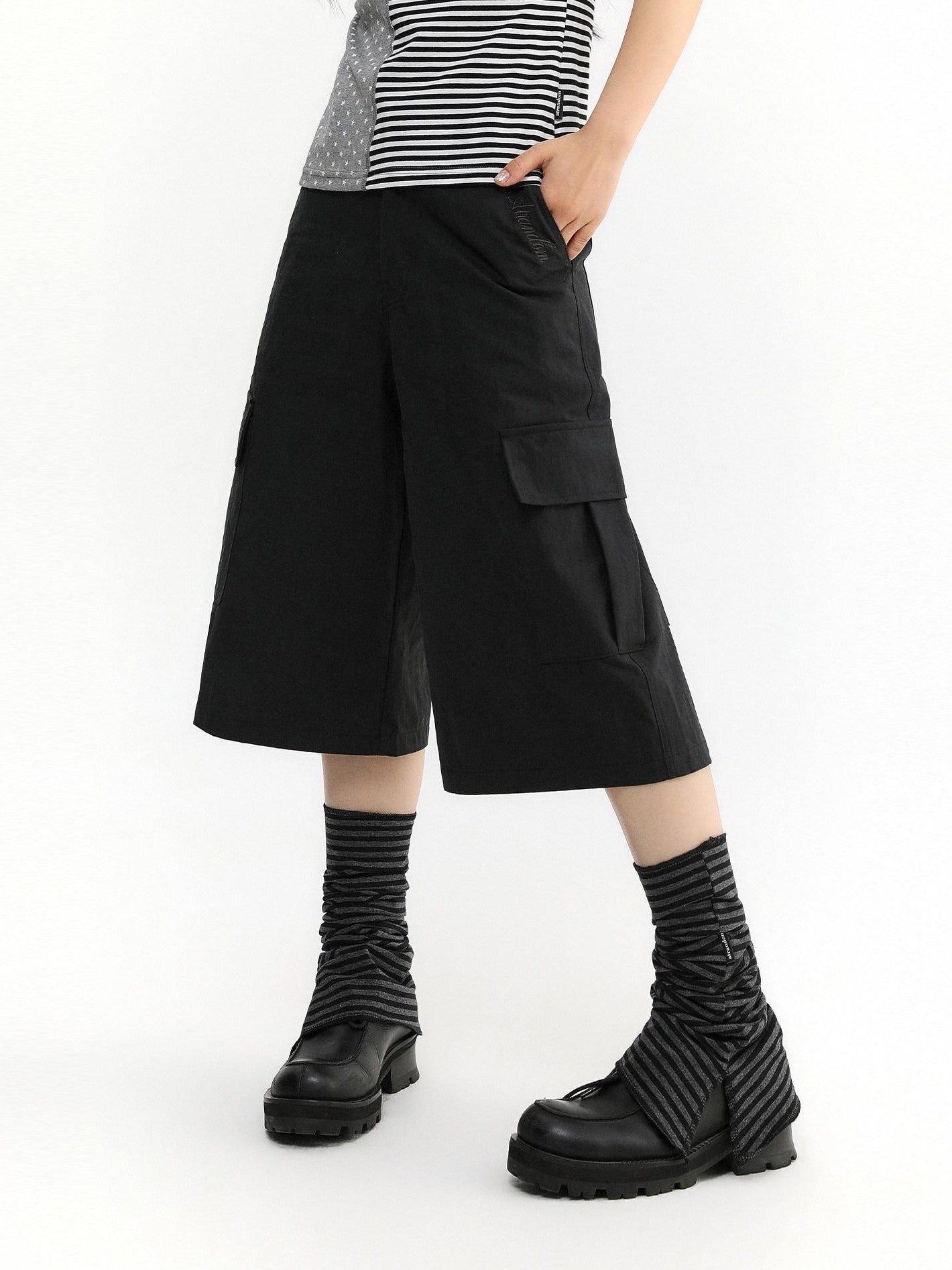 atrandom Gray Star Stripe Slit Layered Knit Women&