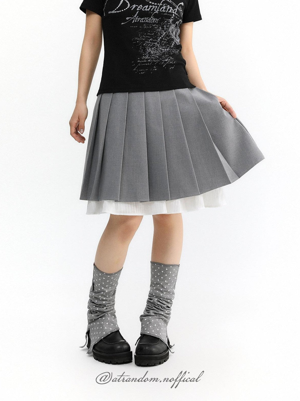 atrandom Light Gray Pleated Collegiate Women&