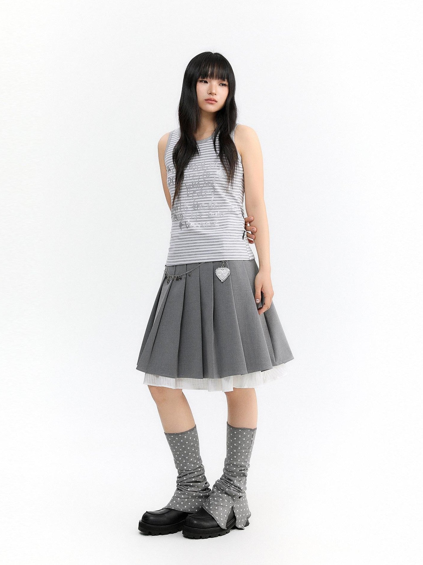 atrandom Light Gray Pleated Collegiate Women&