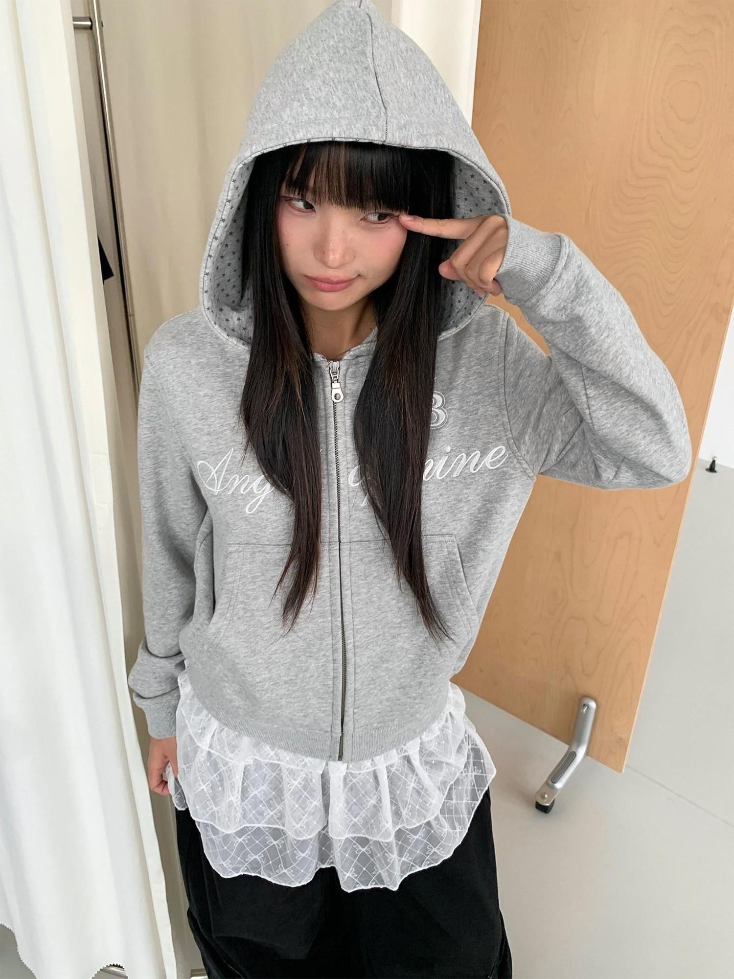 atrandom Star Print Embroidered Slim Cropped Women&
