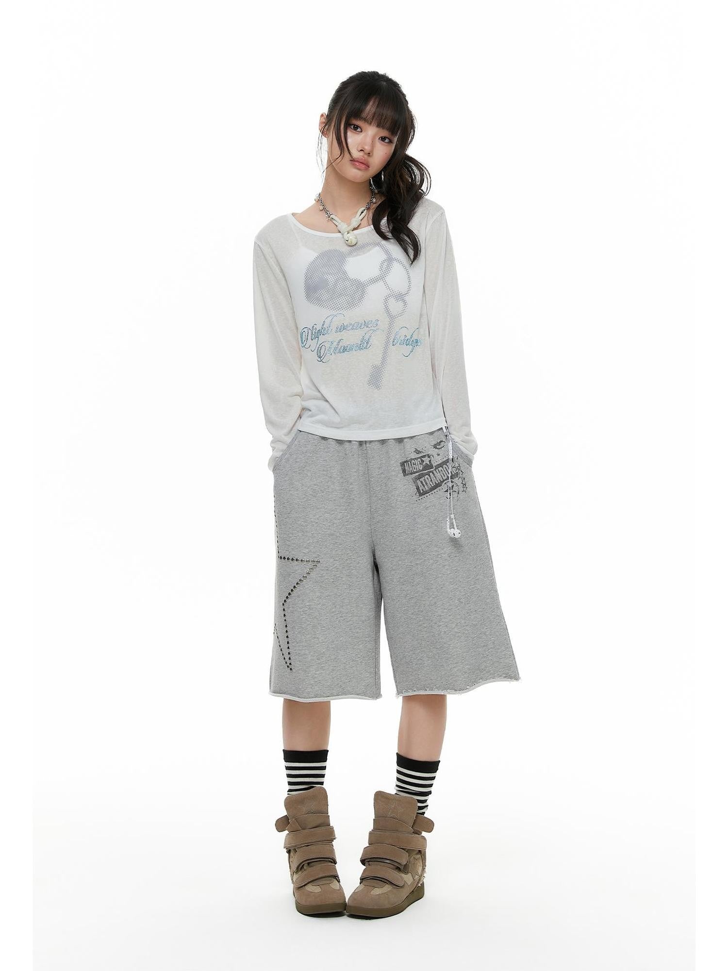 atrandom Star Print Rhinestone Cuffed Wide Leg Mid Rise Women&