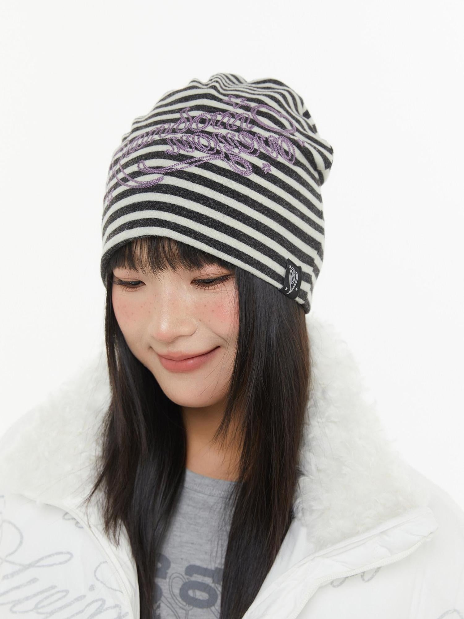 atrandom Striped Chain Embroidered Slouchy Casual Commuter Women&