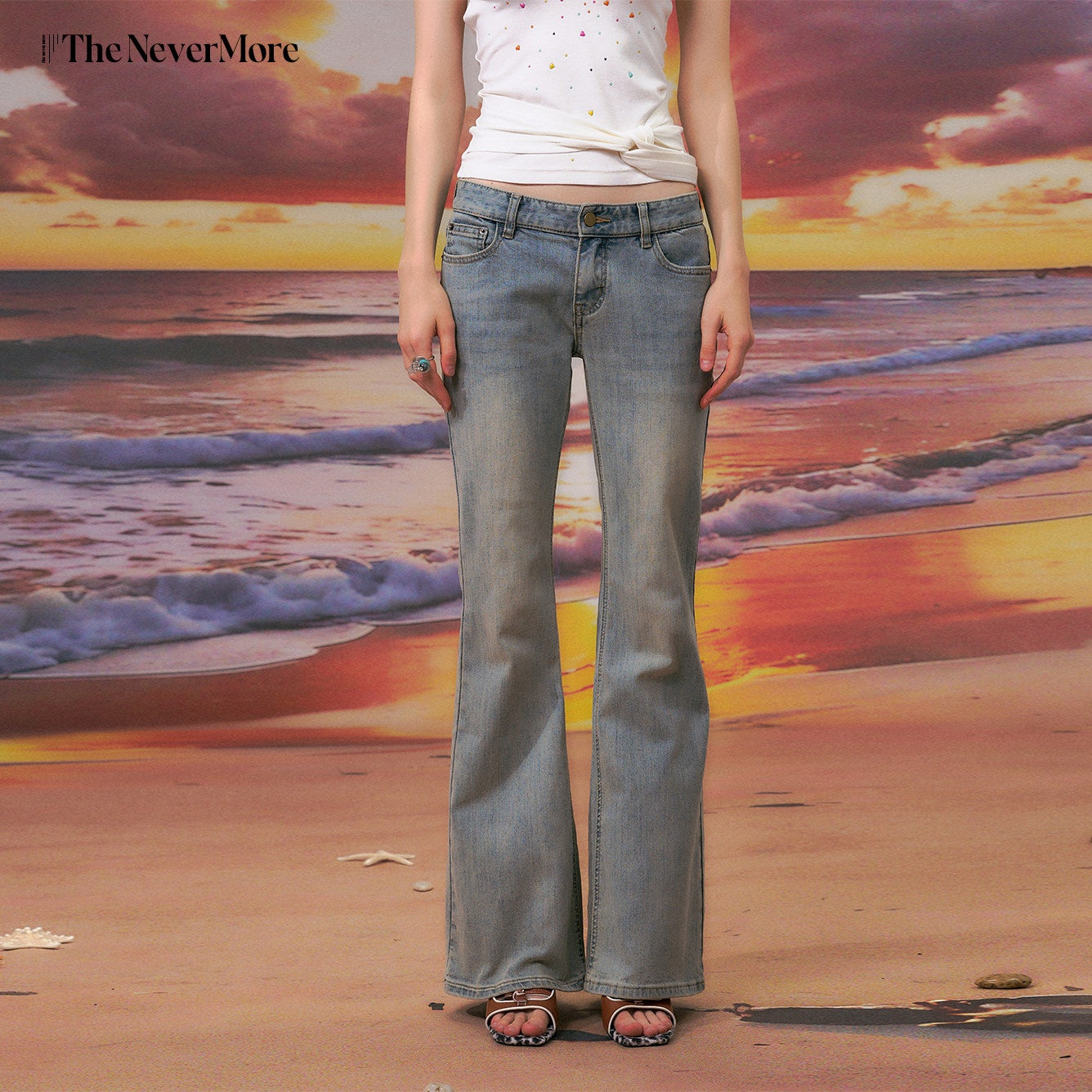 The_NeverMore_Durable_Distressed_Relaxed_Low_Rise_Light_Blue_Denim_Women_Straight_Leg_Jeans_MISSTT