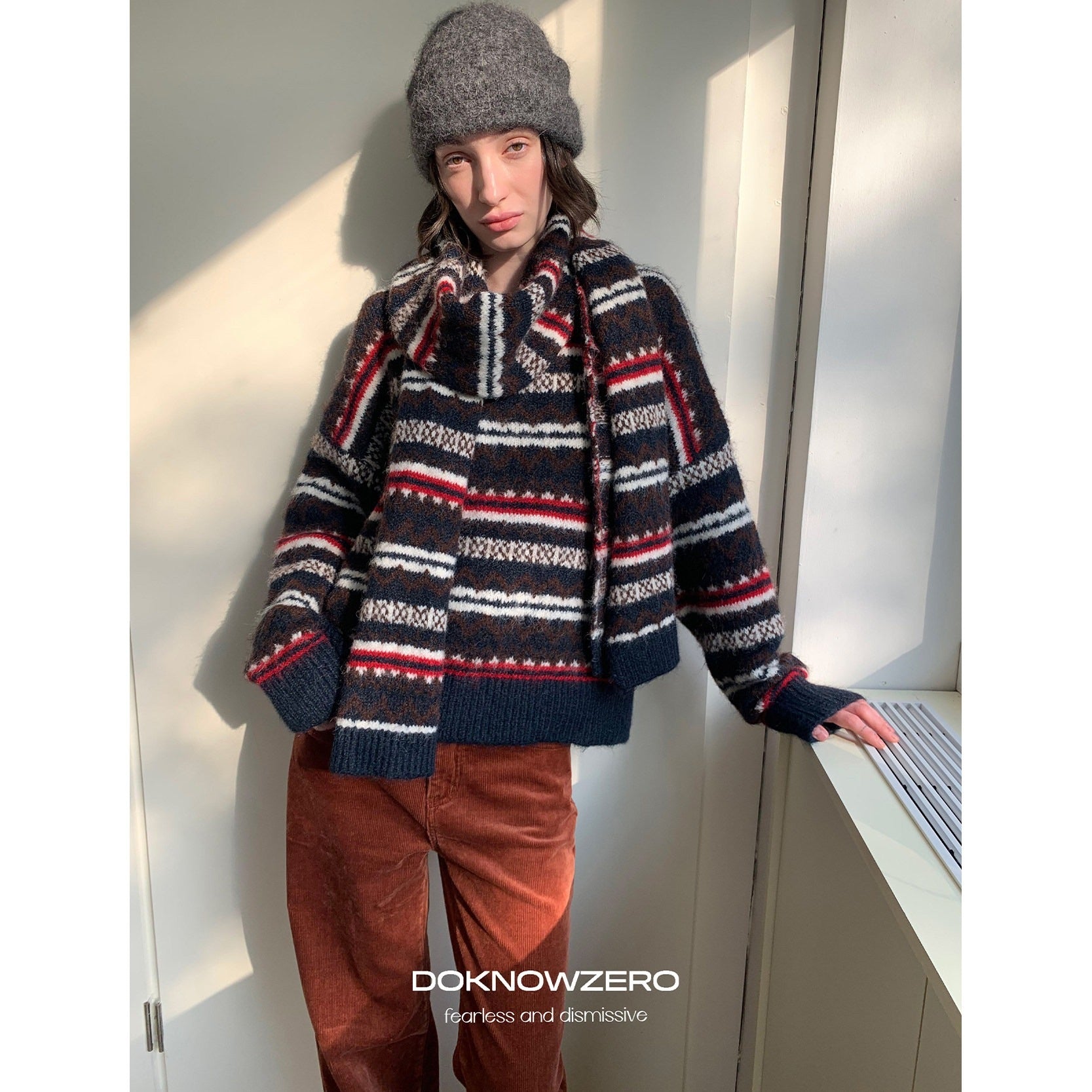 DKZ_OFFICIAL_Retro_Striped_Jacquard_Two_Piece_Scarf_Pullover_Women&