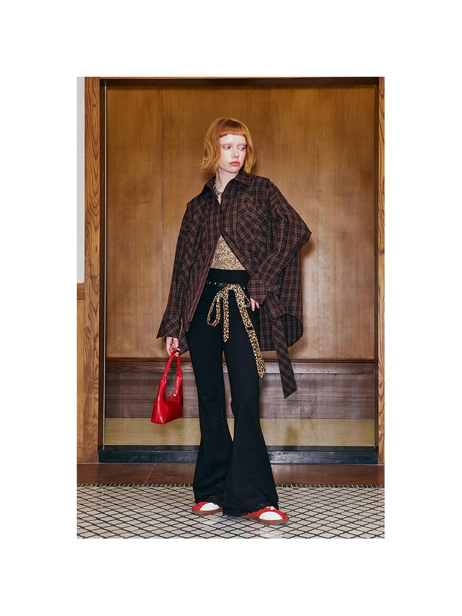 Lace Trimmed Embroidered Knit Flared Pants With Layered Design