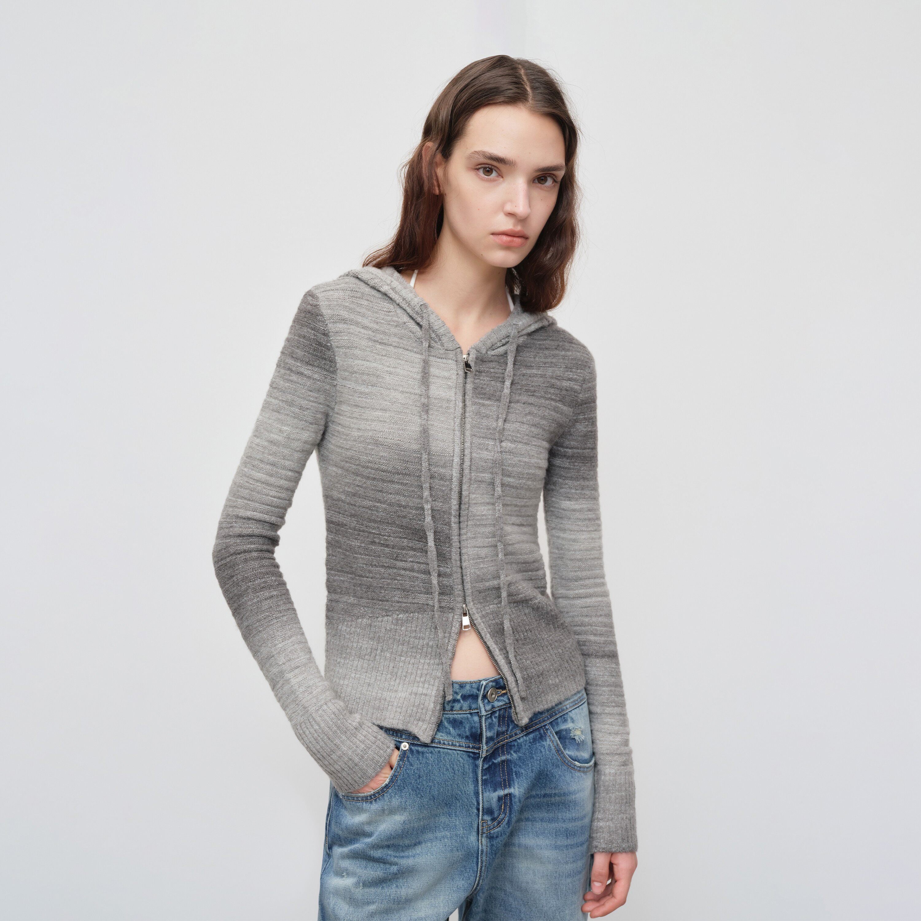 RUN_TO_THE_FUTURE_Thermal_Cozy_Hooded_Zip_Straight_Fit_Casual_Women_Knitwear_Cardigans_MISSTT