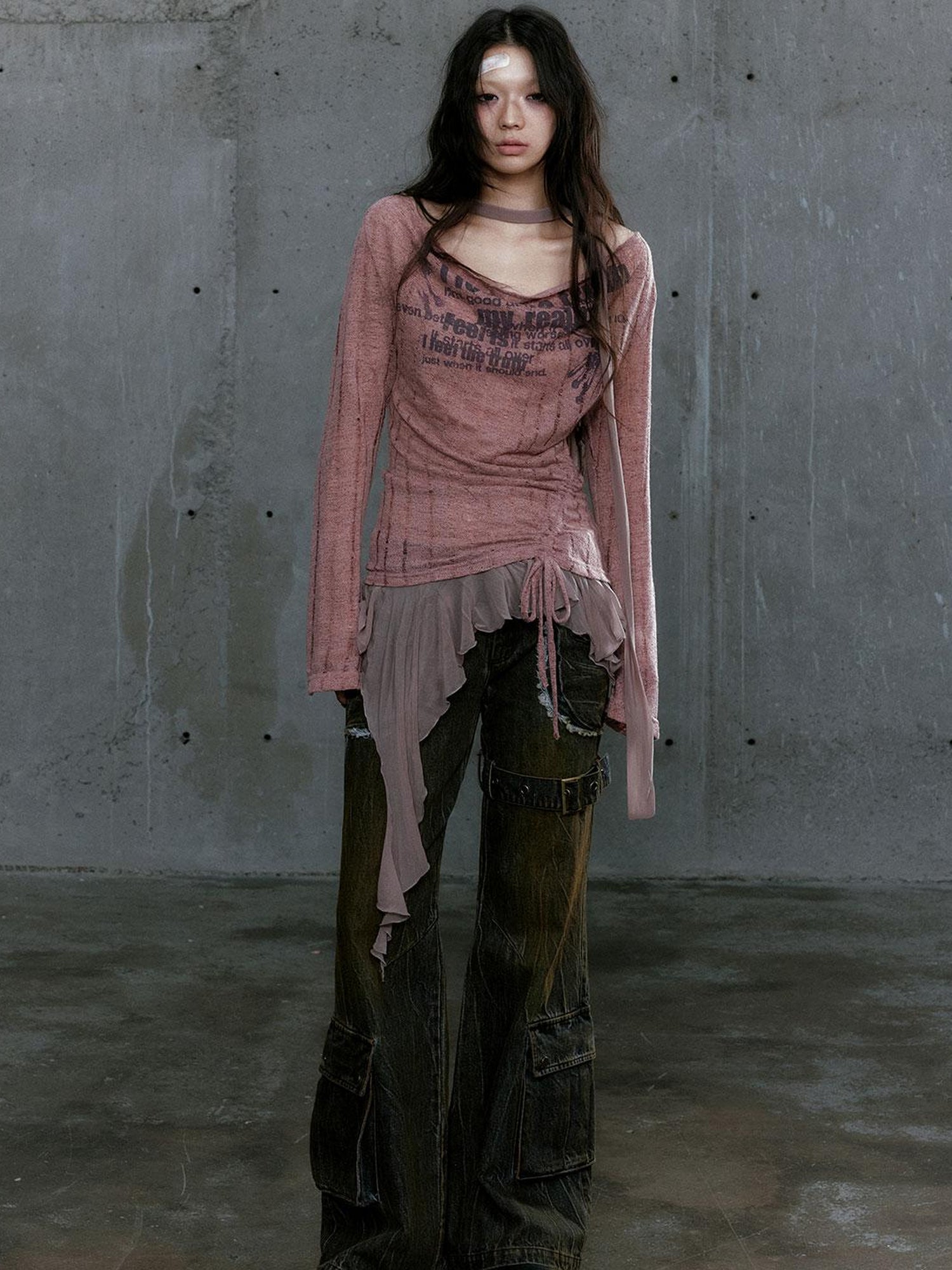 c Graffiti Swing Collar Peplum Print Knit Top