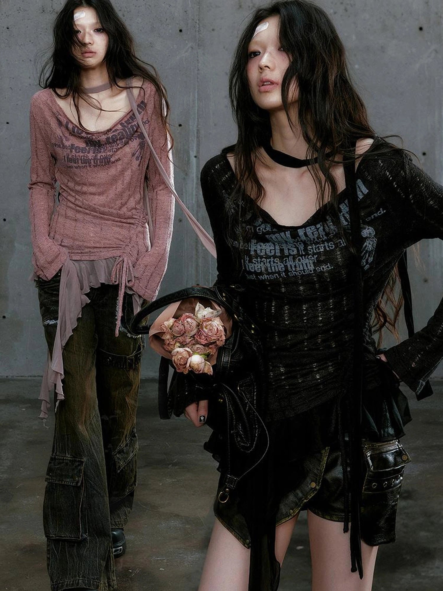 Graffiti Swing Collar Peplum Print Knit Top