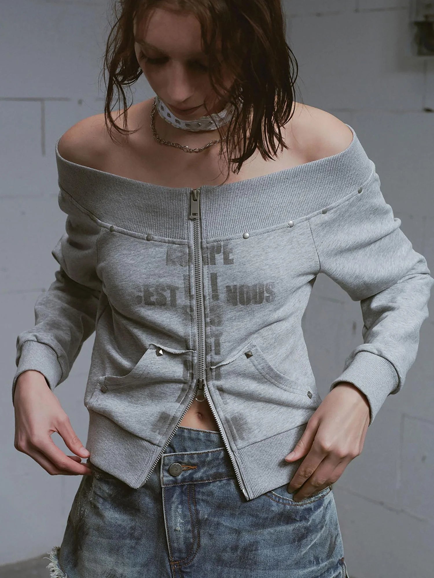 Lost Road Cut Out Print Shoulder Knit Sweatshirt