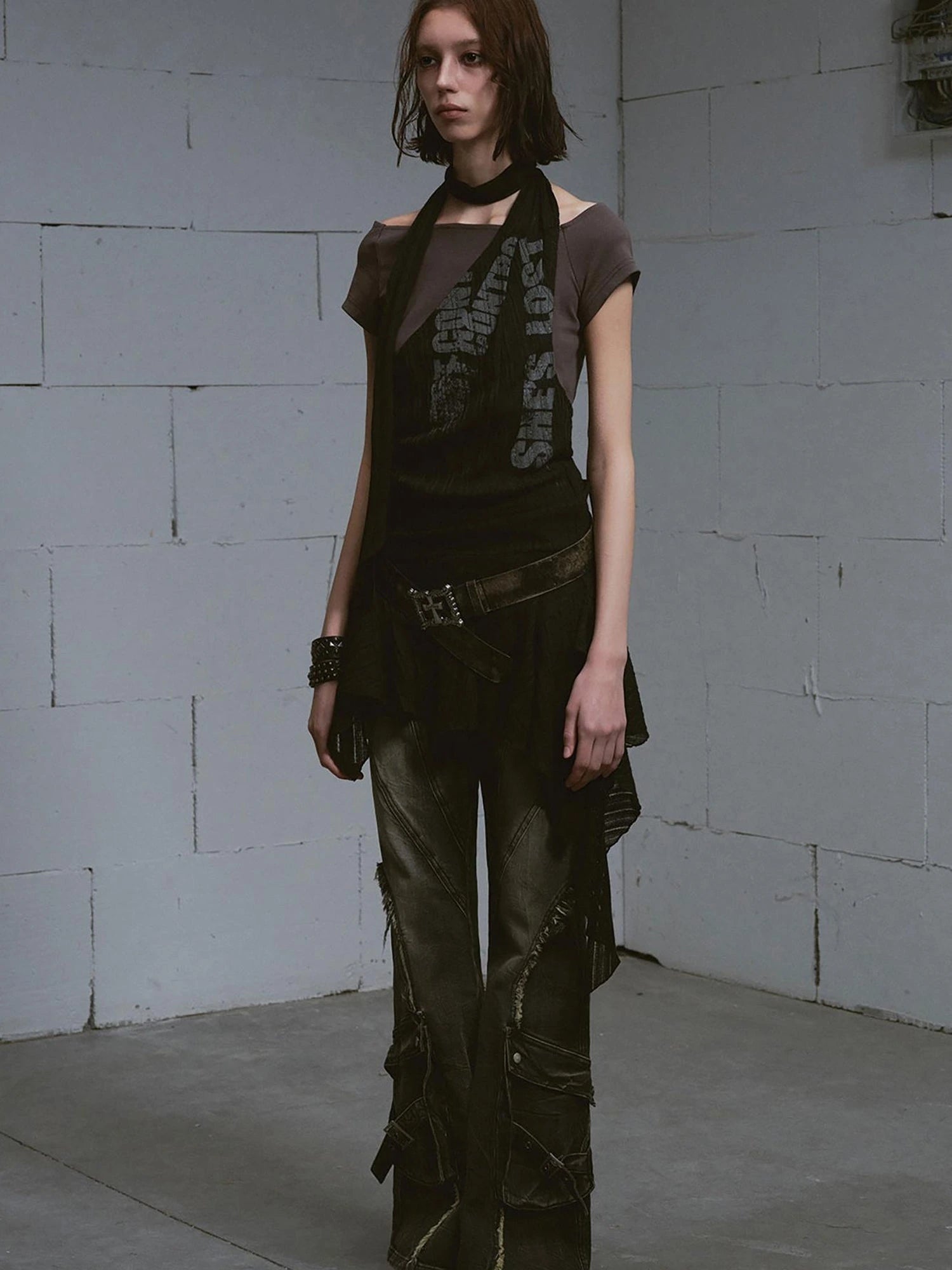 Lost Road Print Layered Dress With Scarf