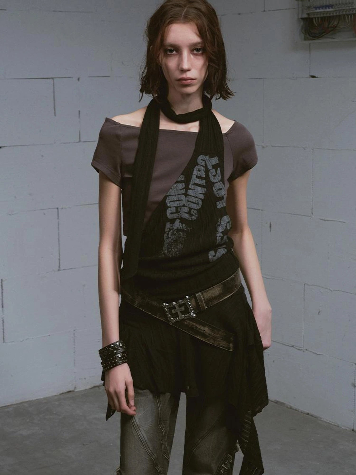 Lost Road Print Layered Dress With Scarf