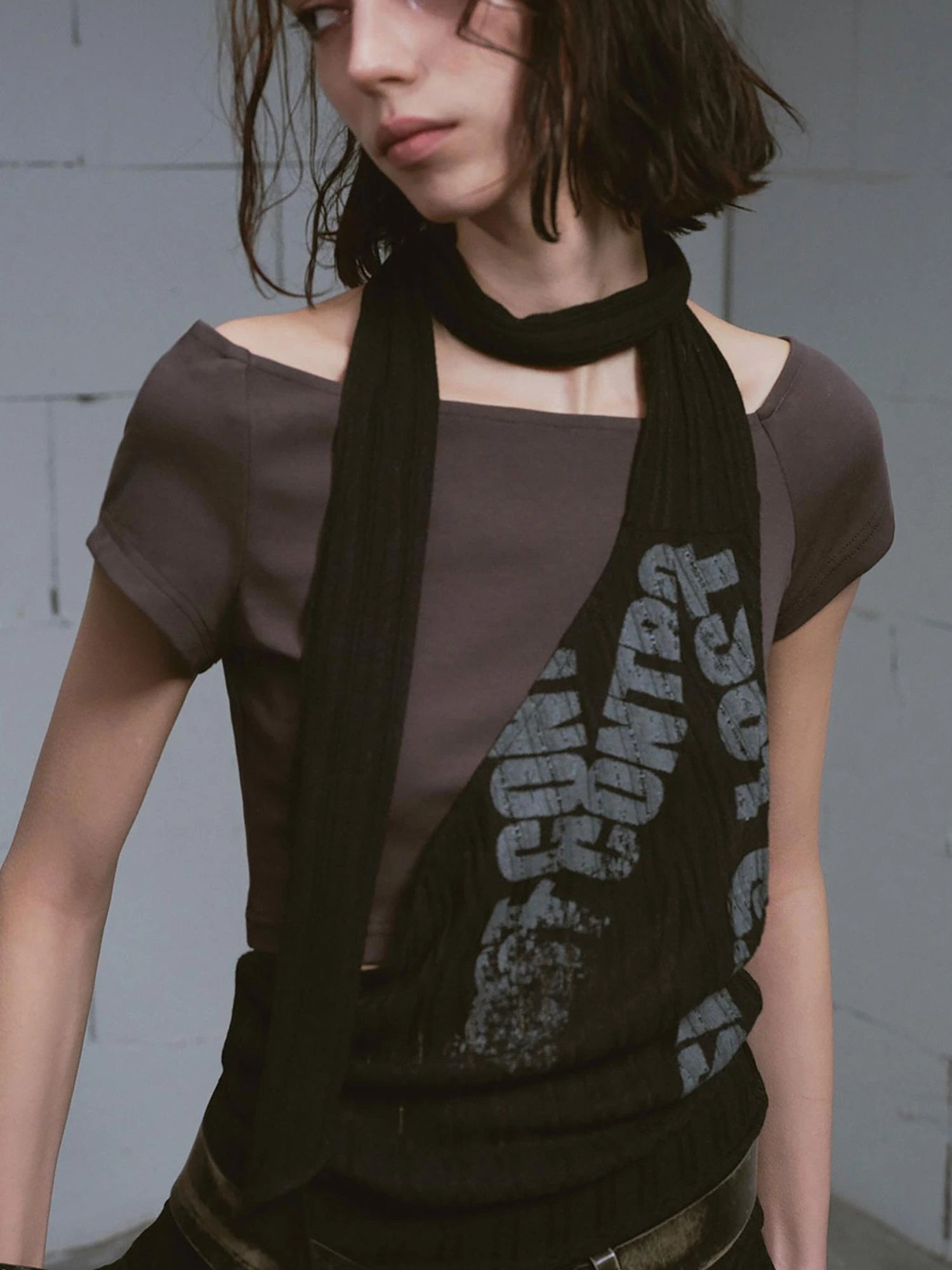 Lost Road Print Layered Dress With Scarf