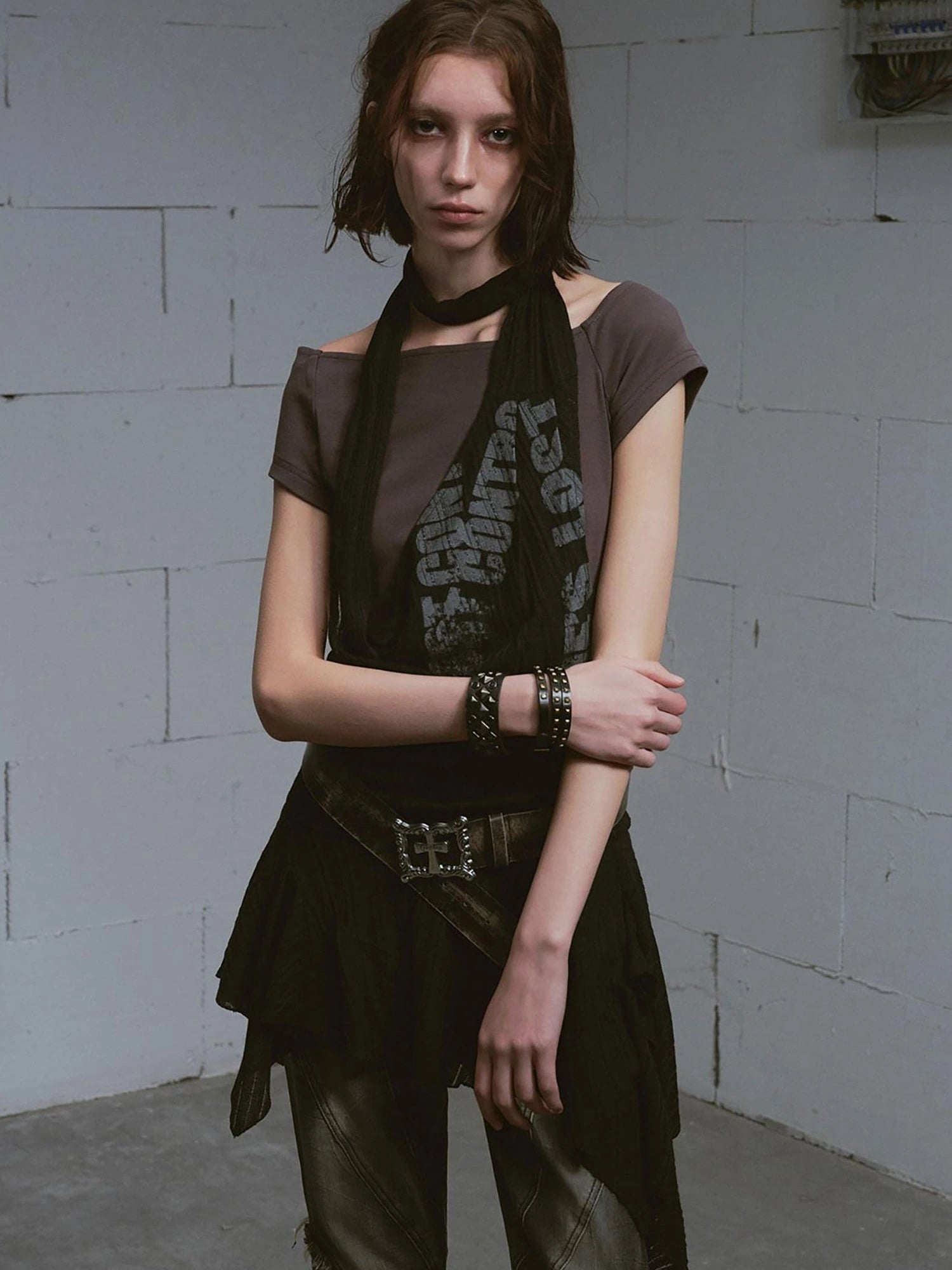 Lost Road Print Layered Dress With Scarf