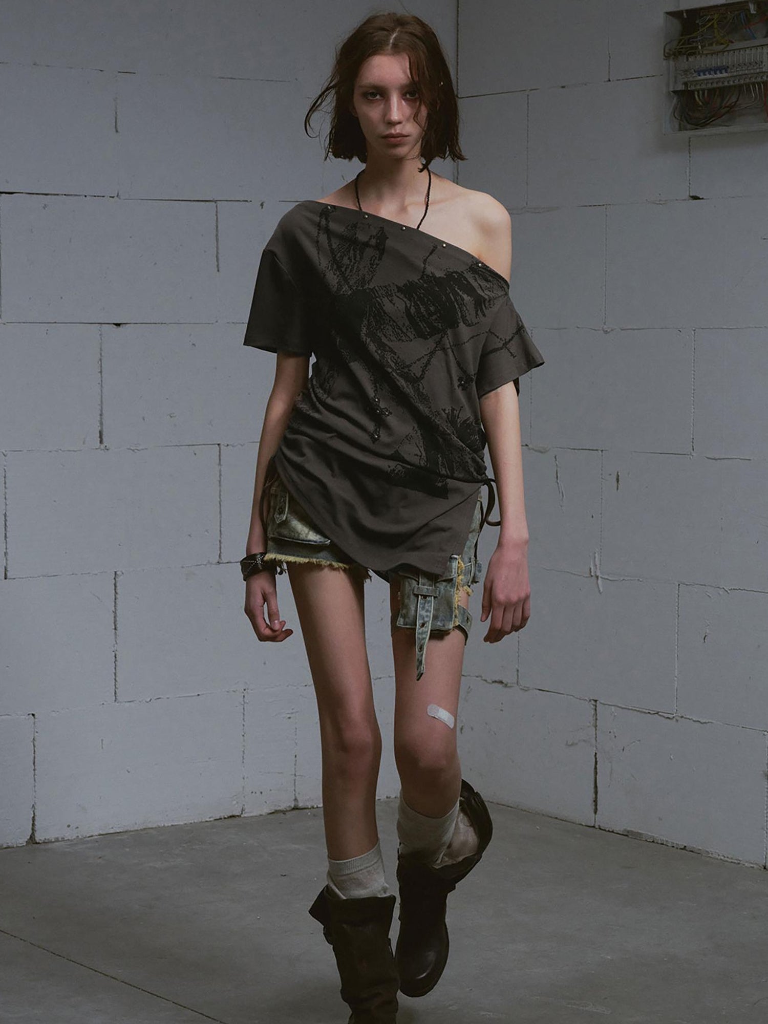Update c Vintage Washed Blue Green Raw Edge Tie Shorts