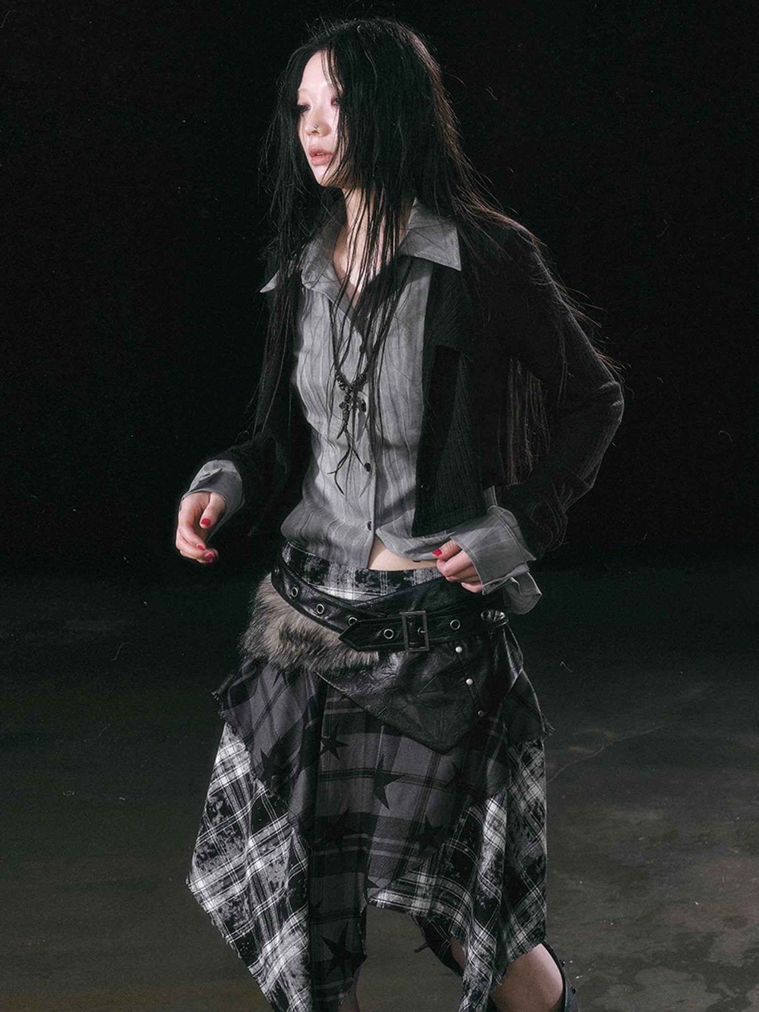 Yanyu Escape Star Frayed Grid Asymmetrical Skirt