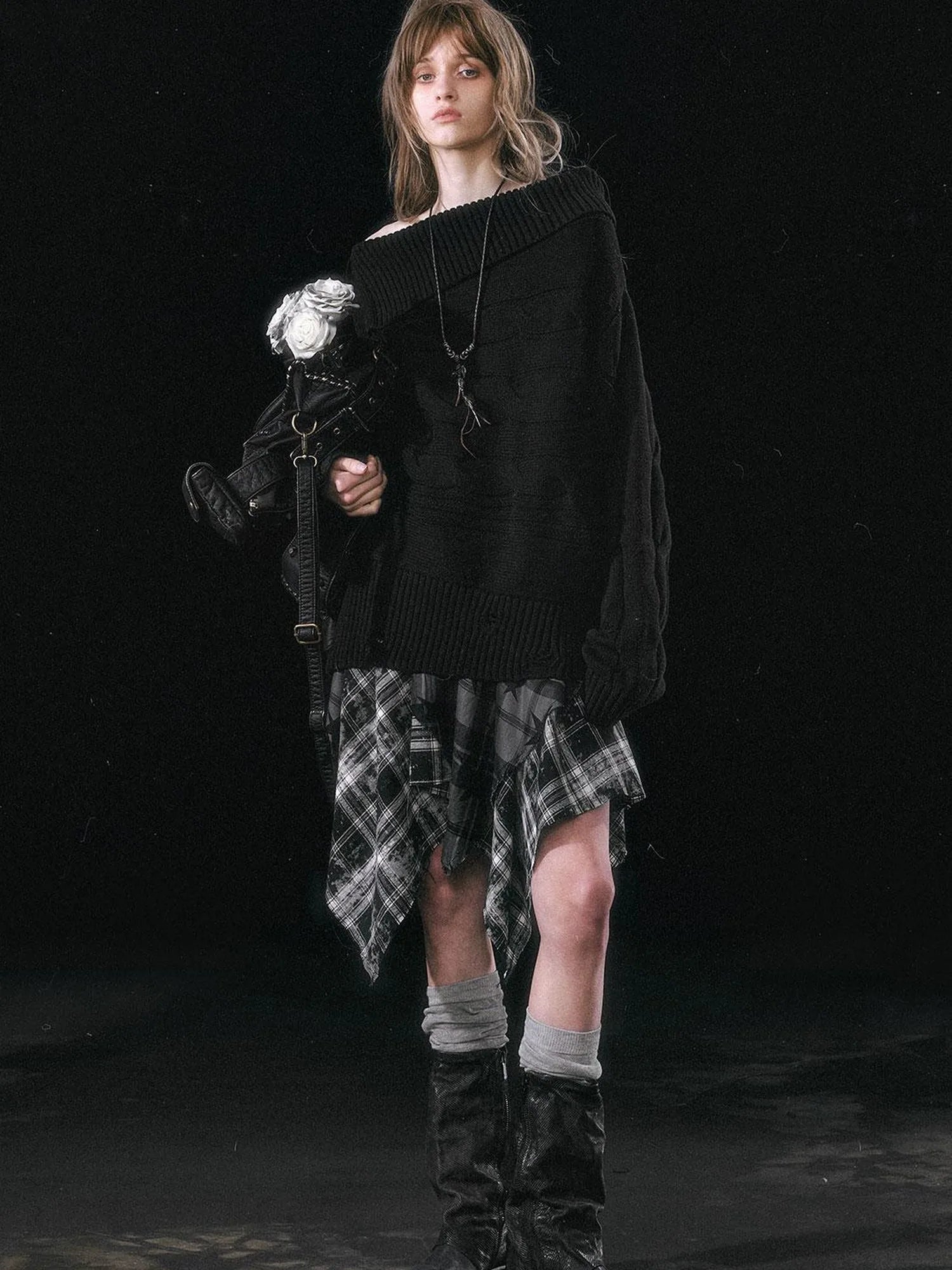 Yanyu Escape Star Frayed Grid Asymmetrical Skirt