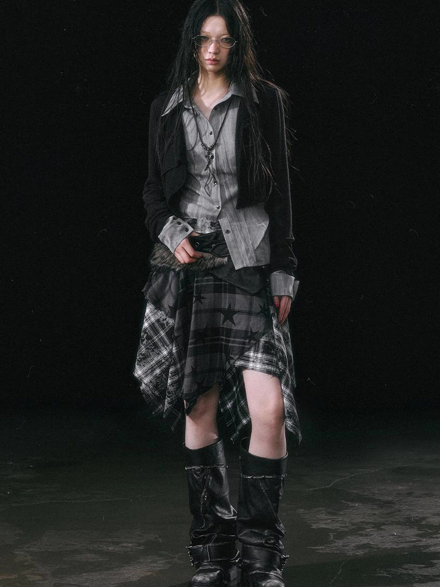 Yanyu Escape Star Frayed Grid Asymmetrical Skirt