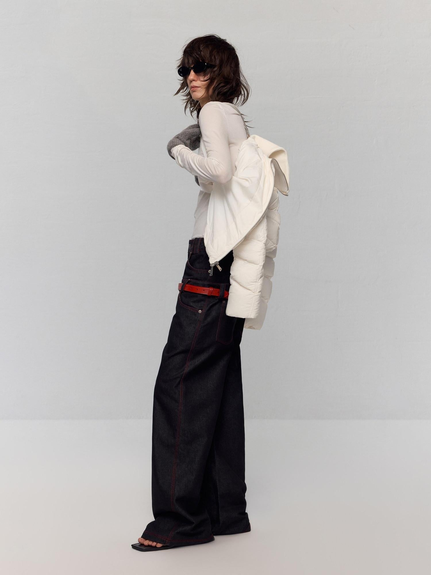 RUN TO THE FUTURE 90% White Duck Down Warm Short Straight Retro Cream Nylon Zipper Down Jackets