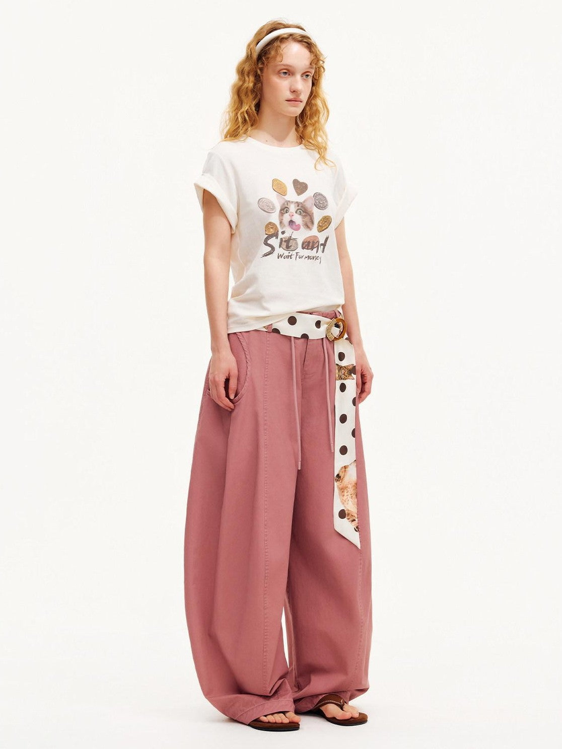 OuttheBlue Heart Lettering Cropped Loose Print Women&