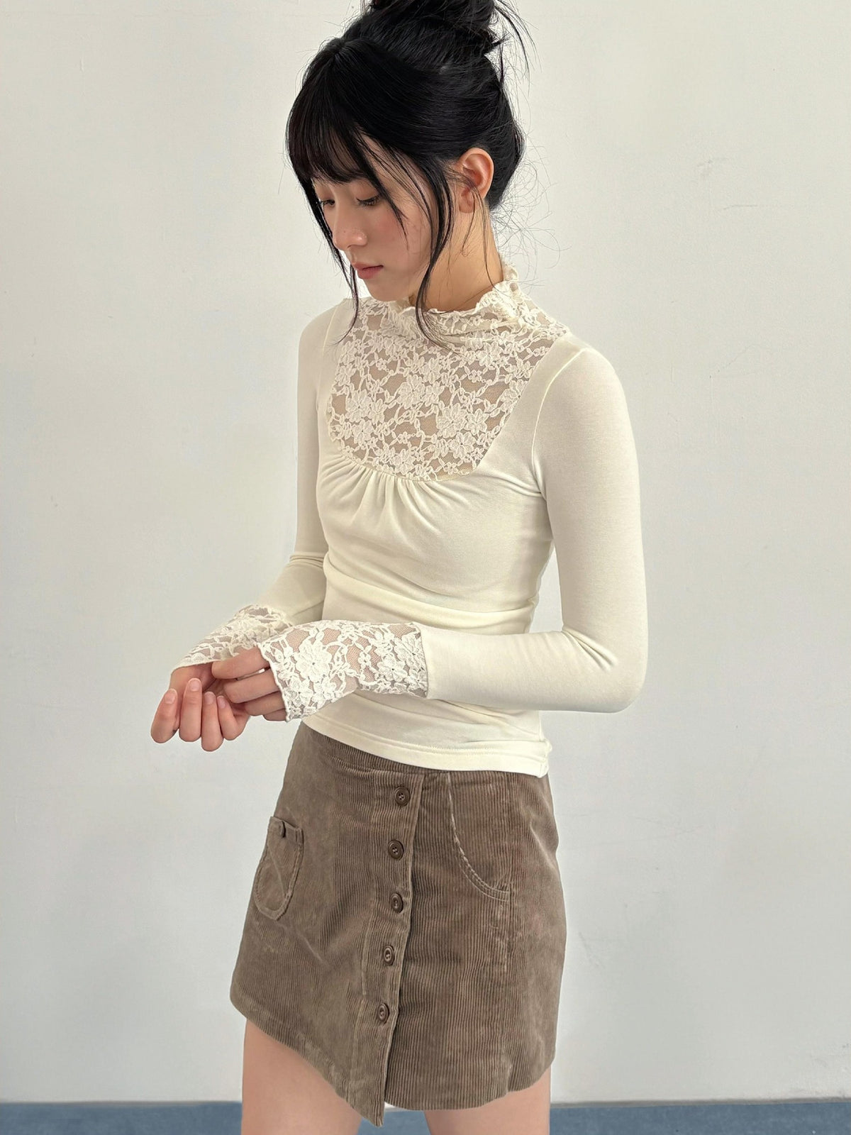 chaoschaos Lace Spliced High Neck Ruched Hollow Out Women&