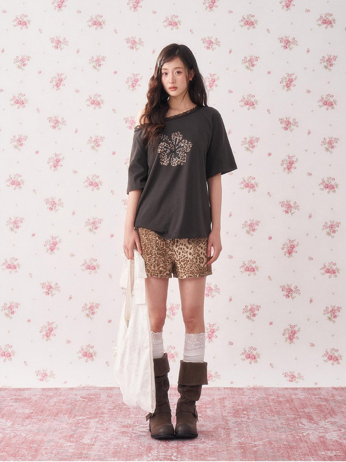 chaoschaos Leopard Floral Rhinestone Lace Short Sleeve Women&