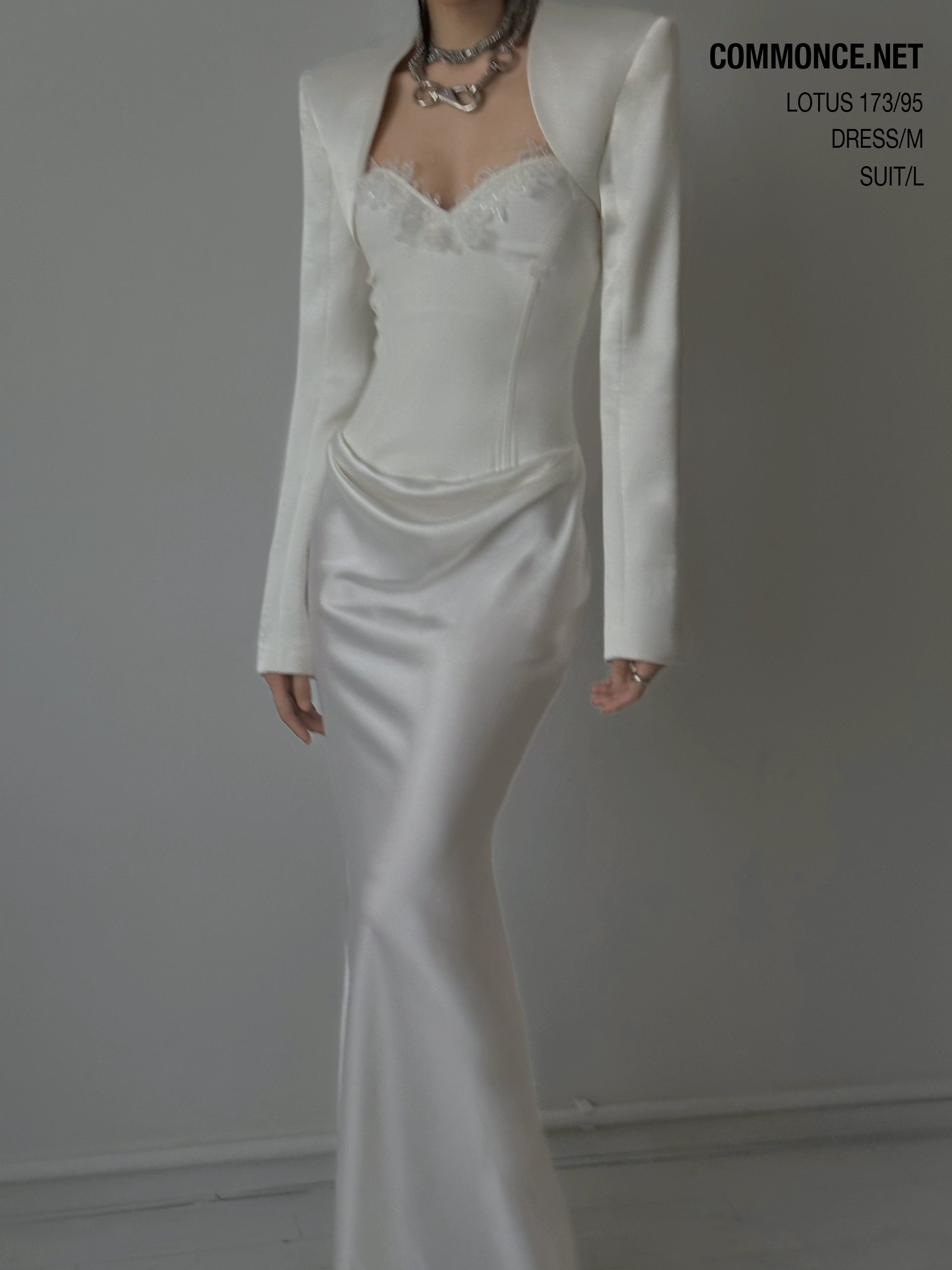commonce.net_Lace_Paneled_Slit_Mermaid_Dress_MISSTT