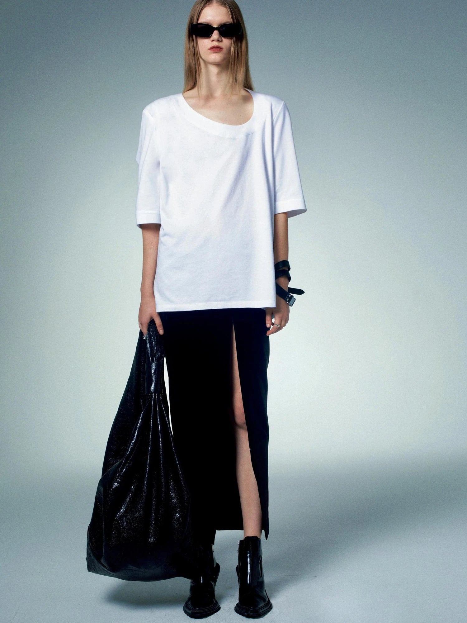 Detachable Asymmetrical Wide Collar T-shirt