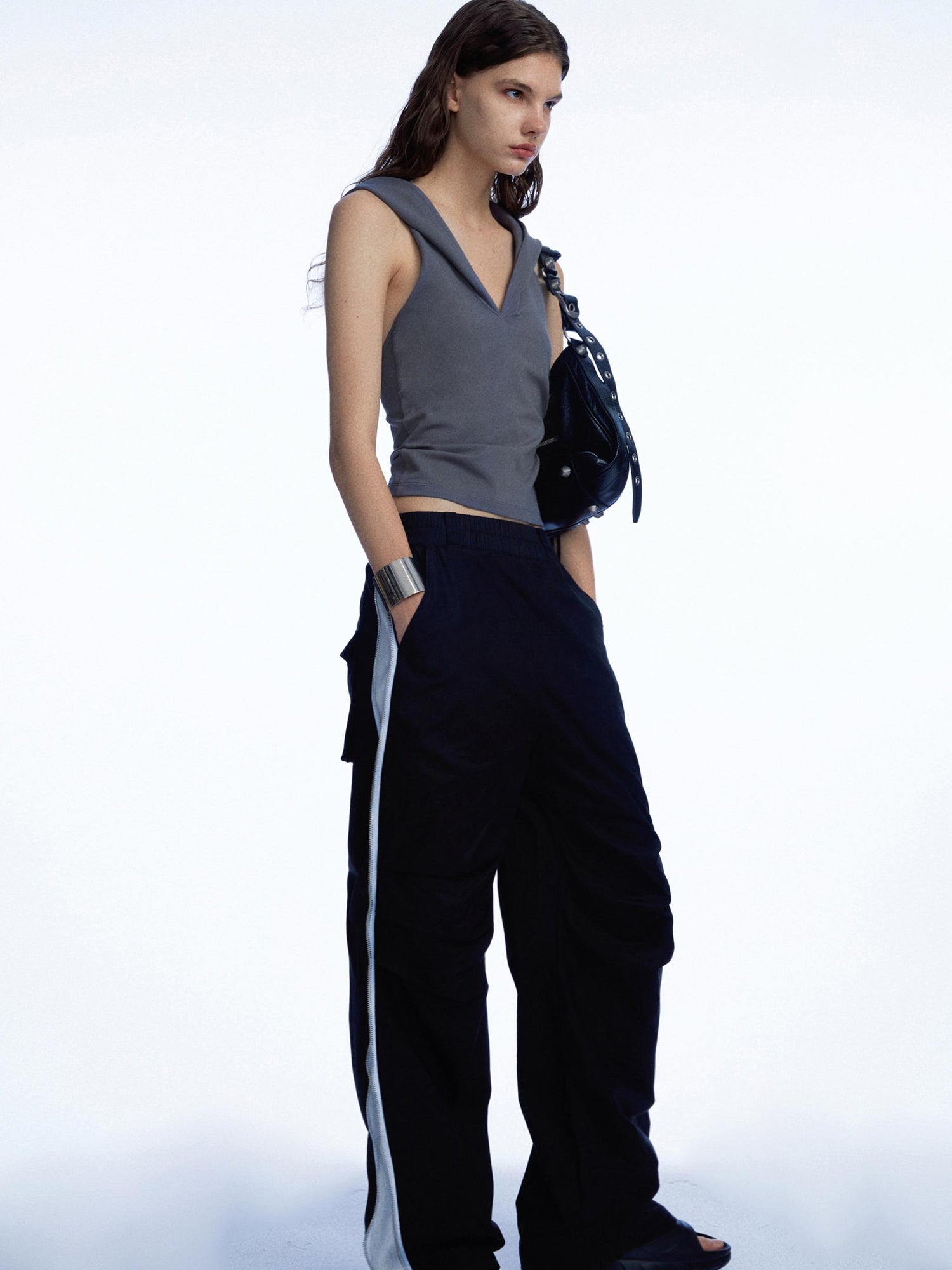 commonce.net Side Zipper Contrast Cargo Pants With Elastic Waist And Wide Leg