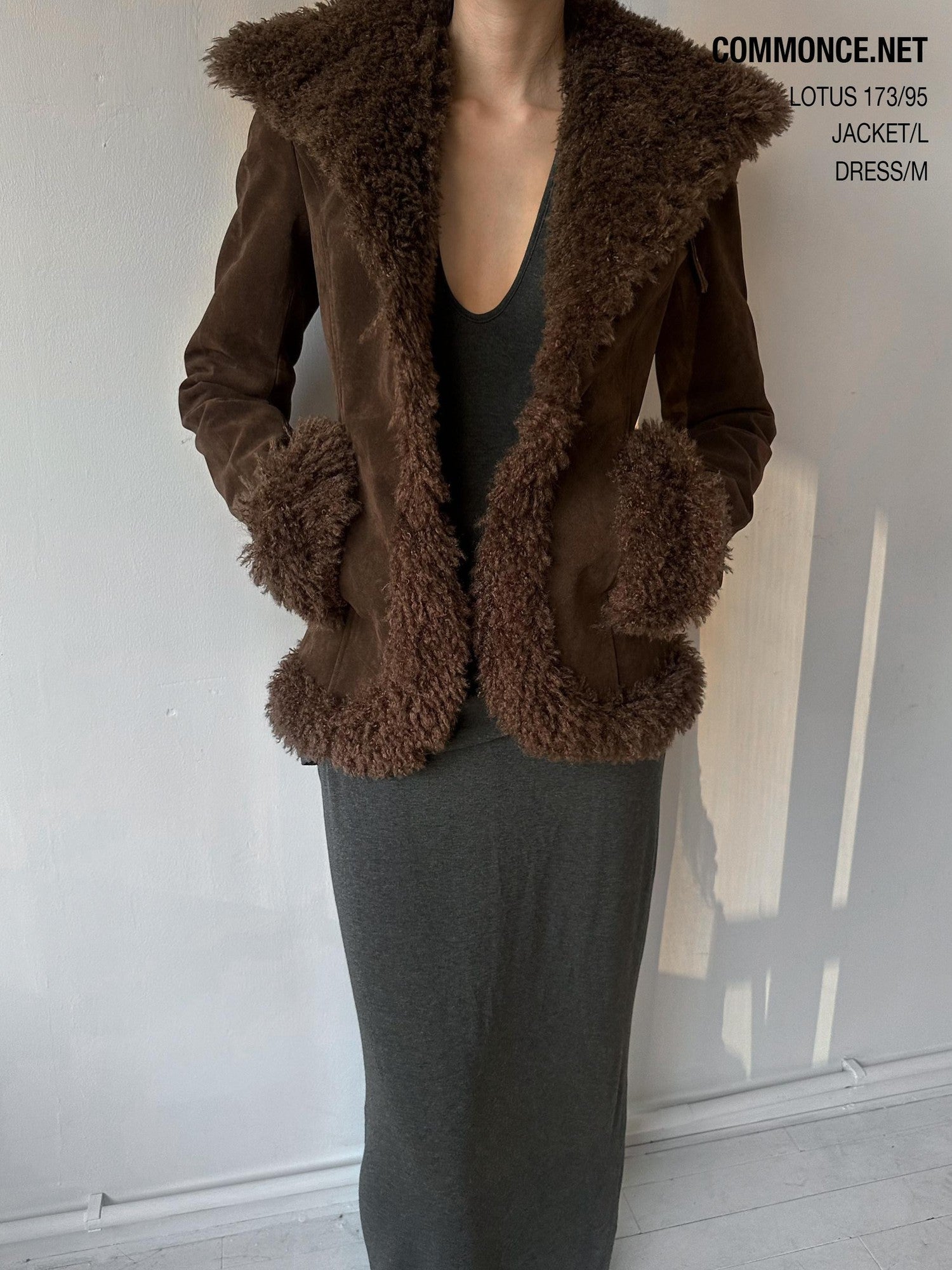 commonce net Black Fur Collar Slightly Cinched Waist Women&