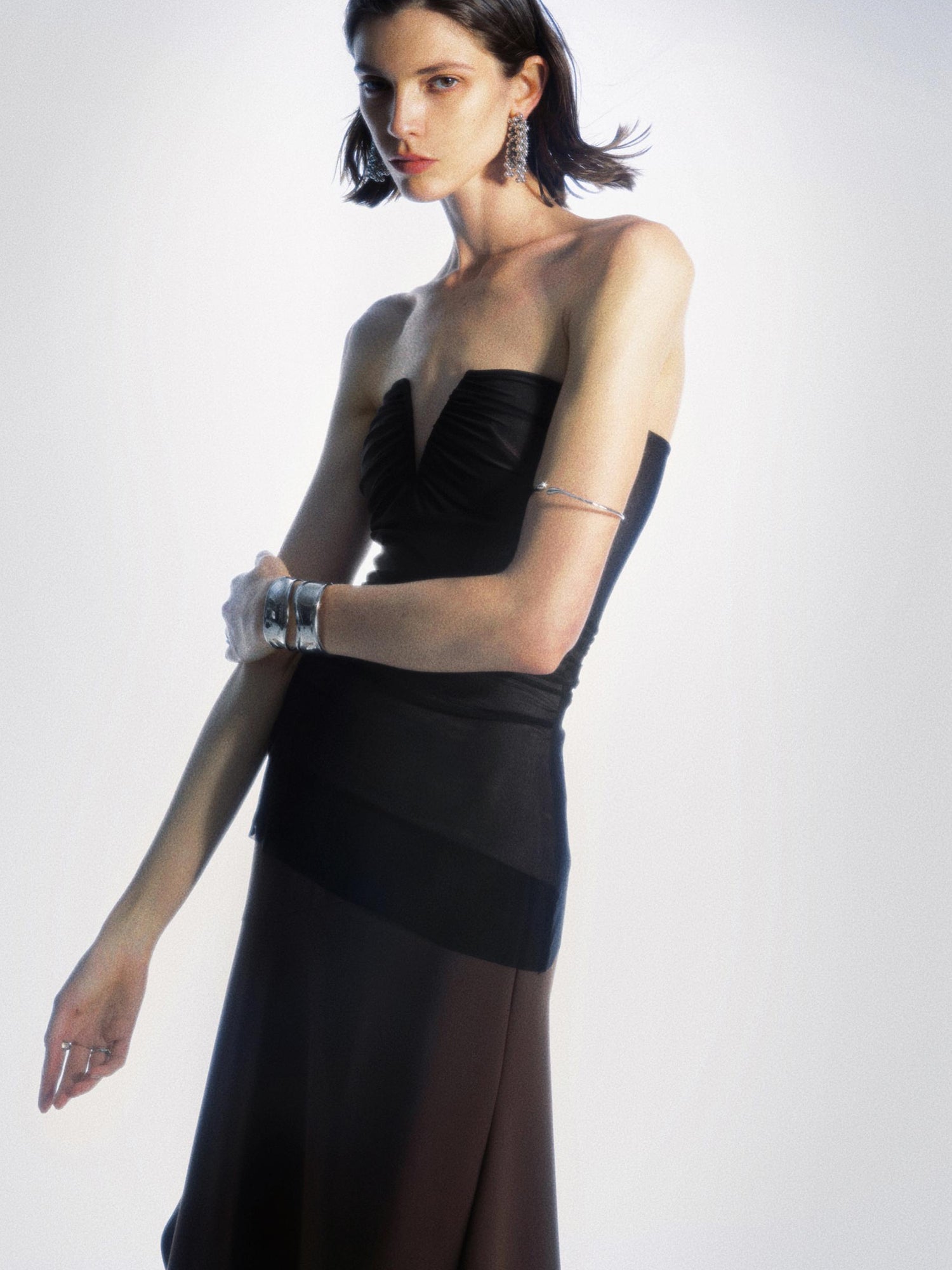 commonce net Black V-Neck Sheer Draped Sleeve Set