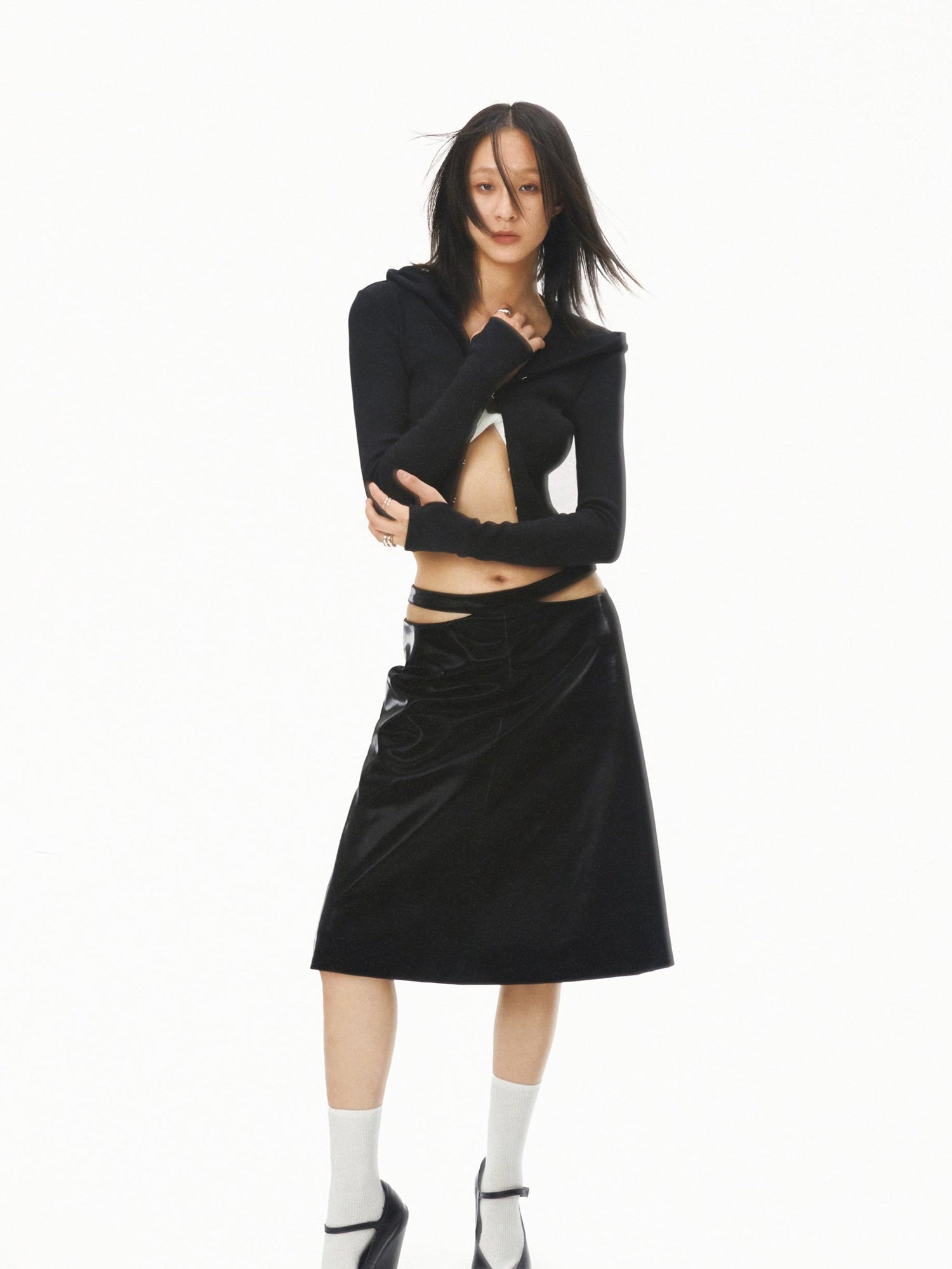 commonce net Curved Hem Hooded Knit Top