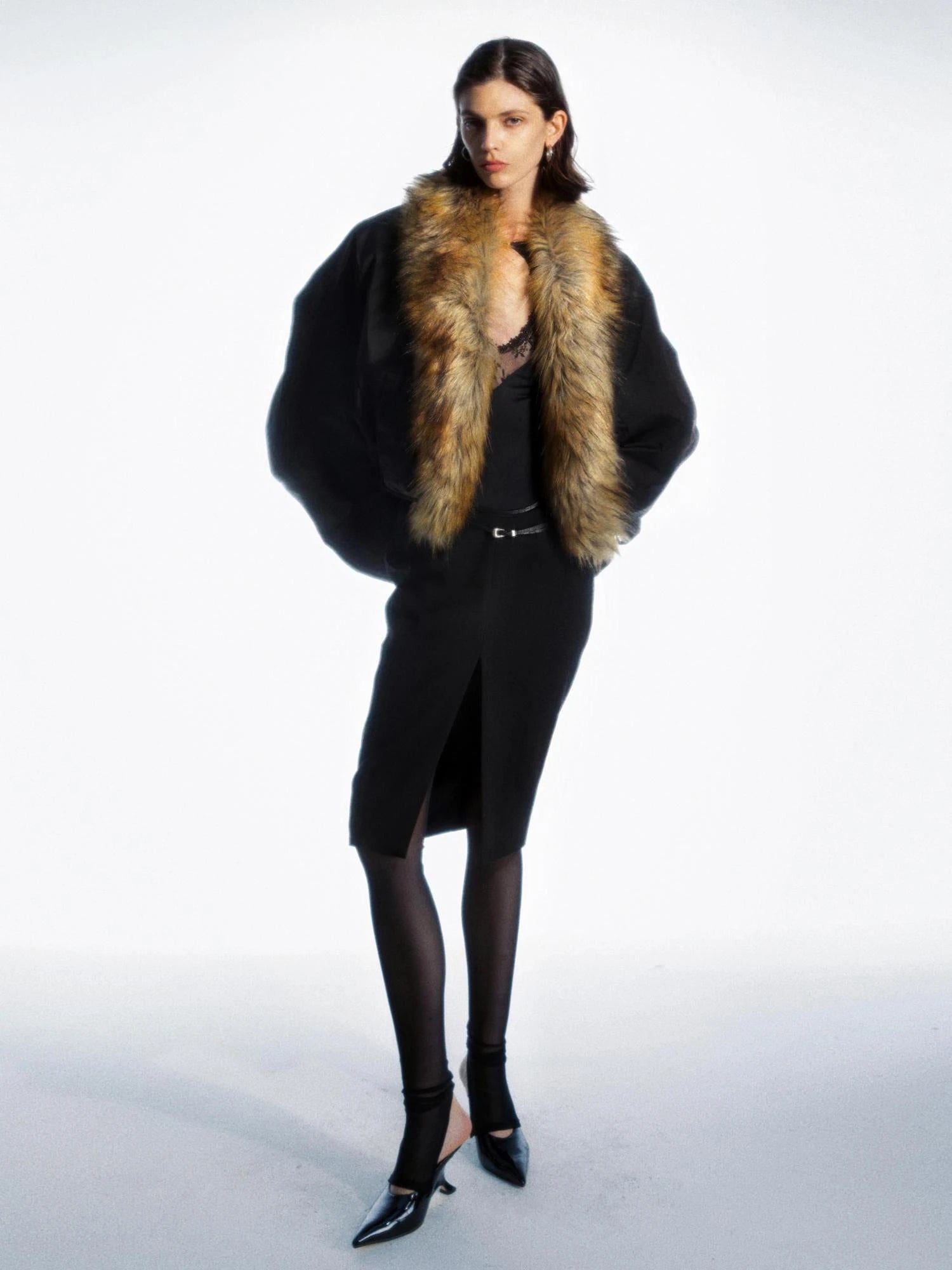 Detachable Fur Collar Pleated Quilted Bomber Jacket