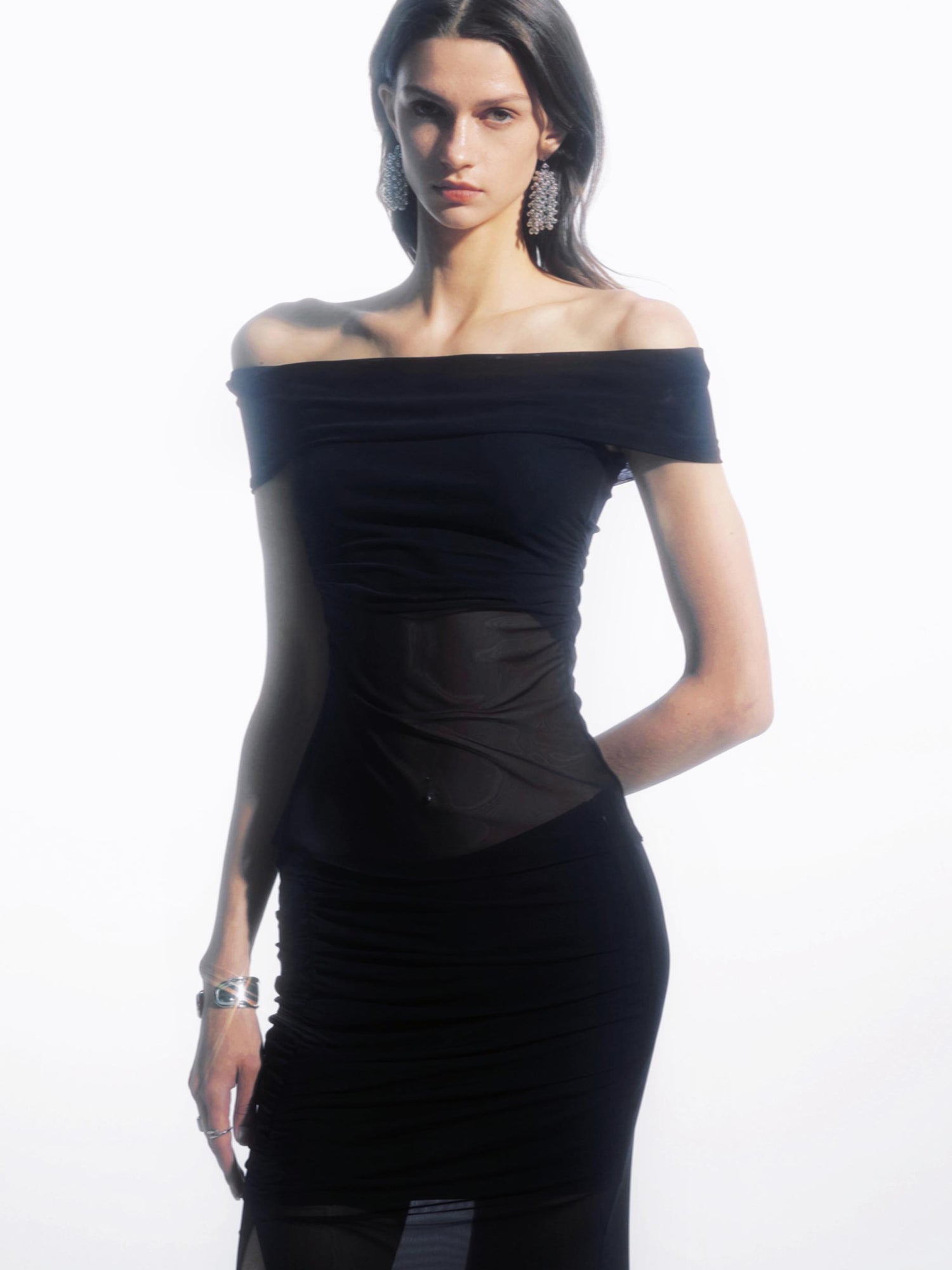 commonce net Ruched Mesh Off Shoulder Top And Mermaid Hem Skirt Set