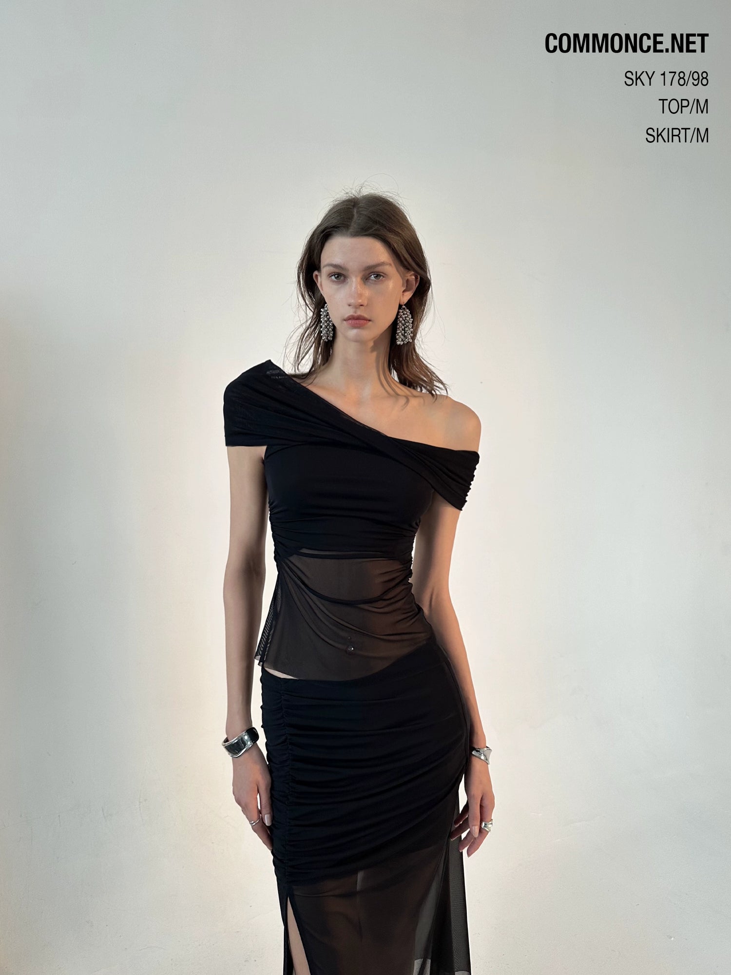 commonce_net_Ruched_Mesh_Off_Shoulder_Top_And_Mermaid_Hem_Skirt_Set_MISSTT