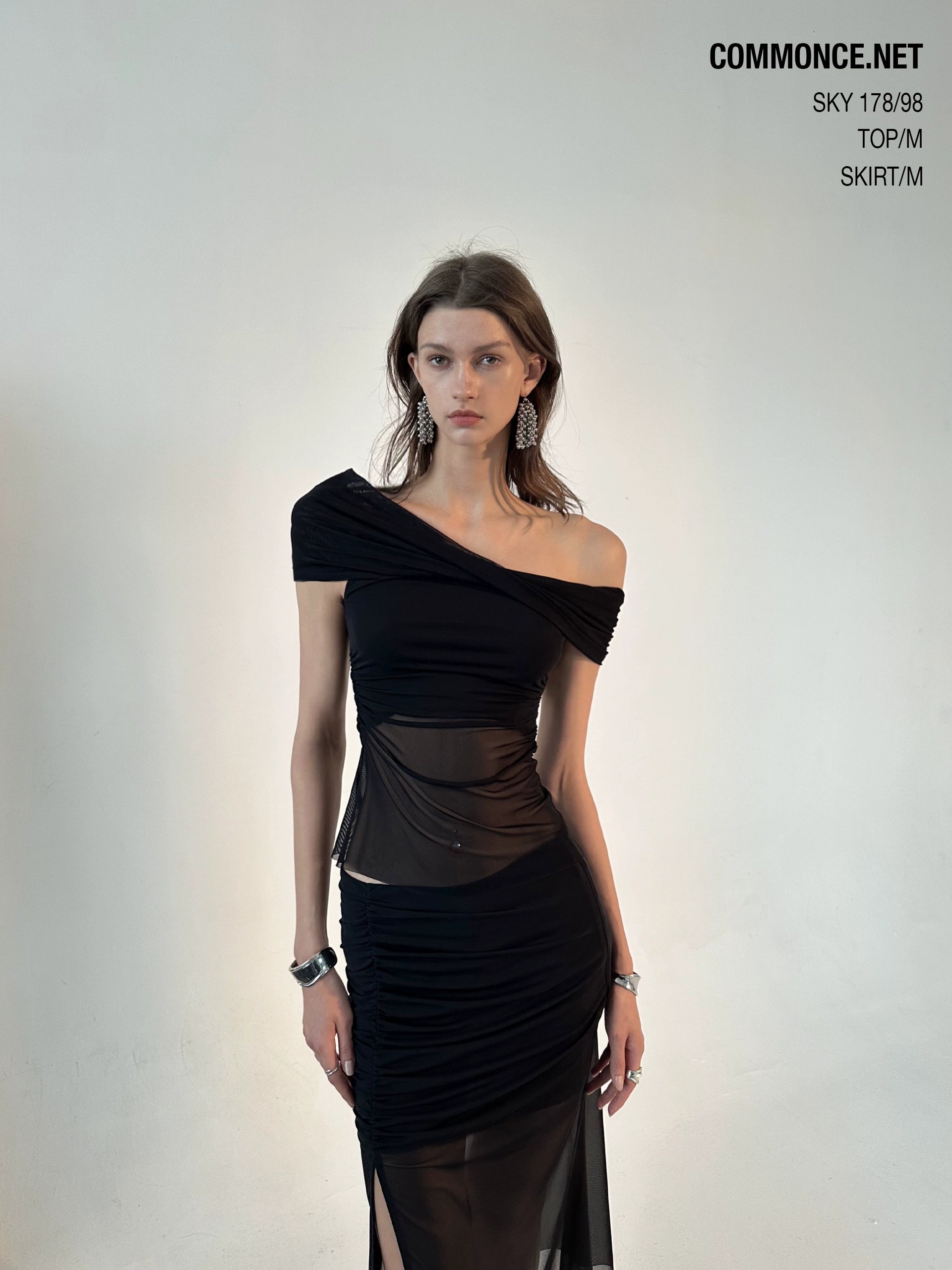 commonce_net_Ruched_Mesh_Off_Shoulder_Top_And_Mermaid_Hem_Skirt_Set_MISSTT