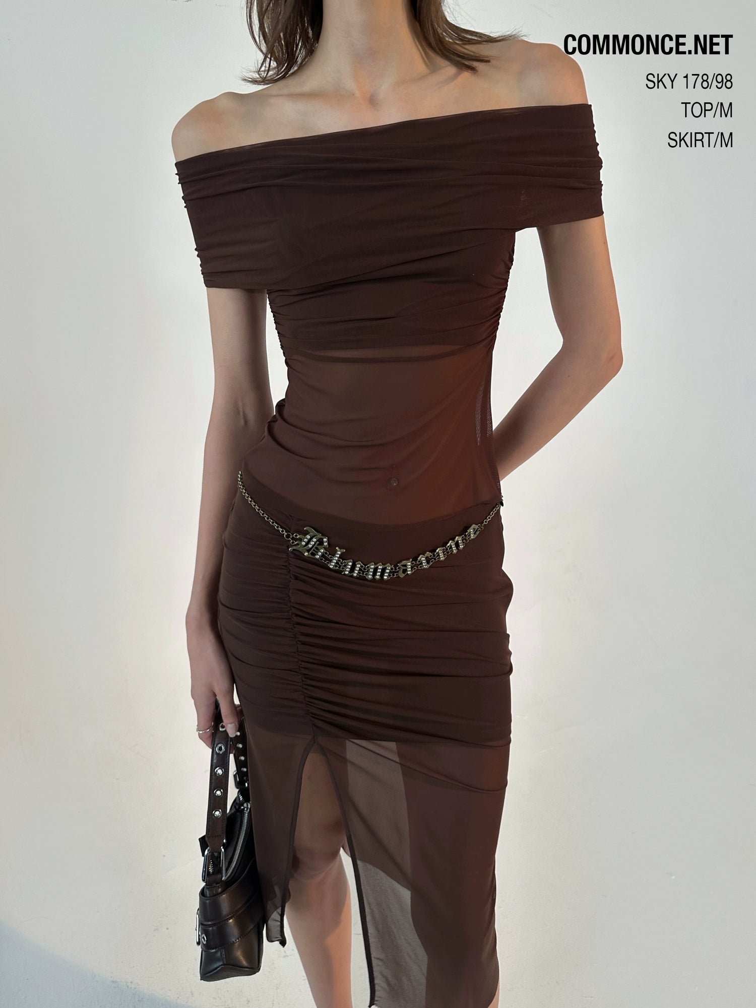 commonce_net_Ruched_Mesh_Off_Shoulder_Top_And_Mermaid_Hem_Skirt_Set_MISSTT