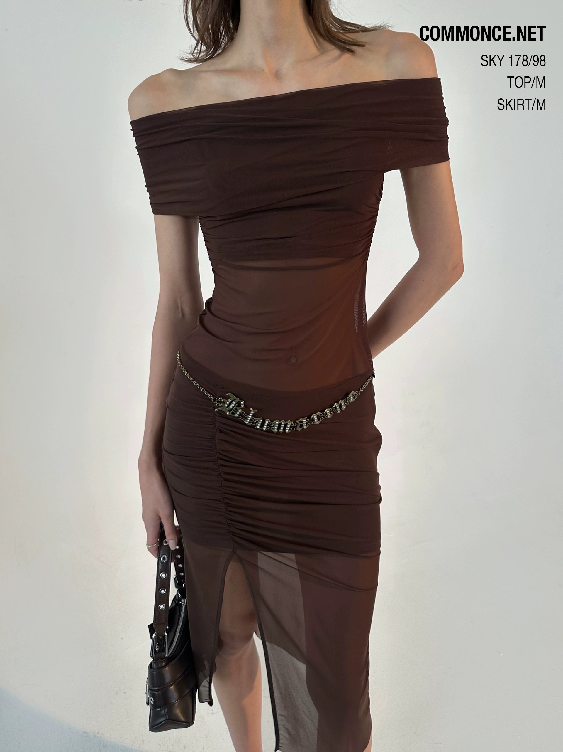 commonce_net_Ruched_Mesh_Off_Shoulder_Top_And_Mermaid_Hem_Skirt_Set_MISSTT