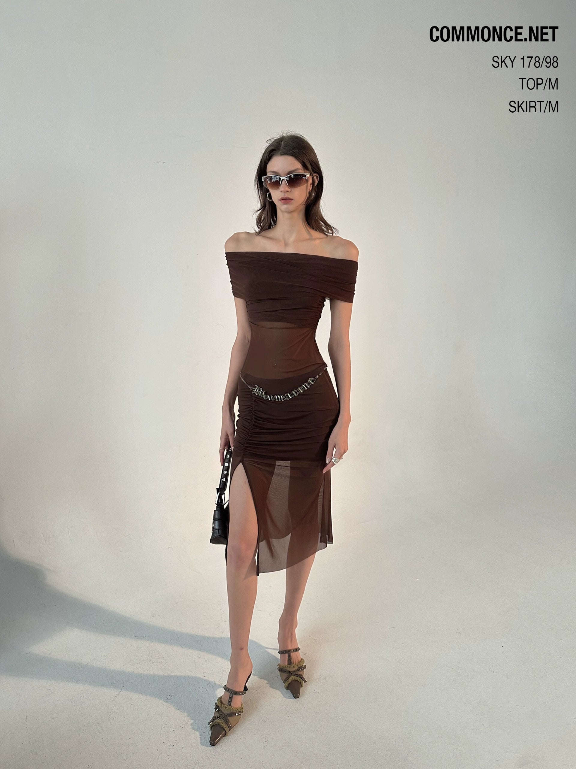 commonce_net_Ruched_Mesh_Off_Shoulder_Top_And_Mermaid_Hem_Skirt_Set_MISSTT