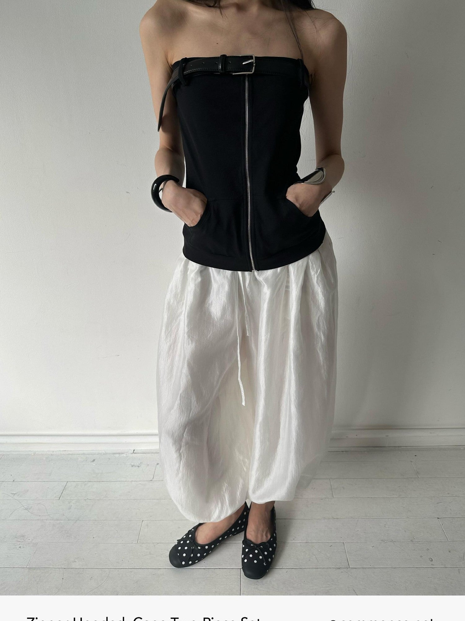 commonce net Short Hooded Zippered Ribbed Panel Slim Fit Women&