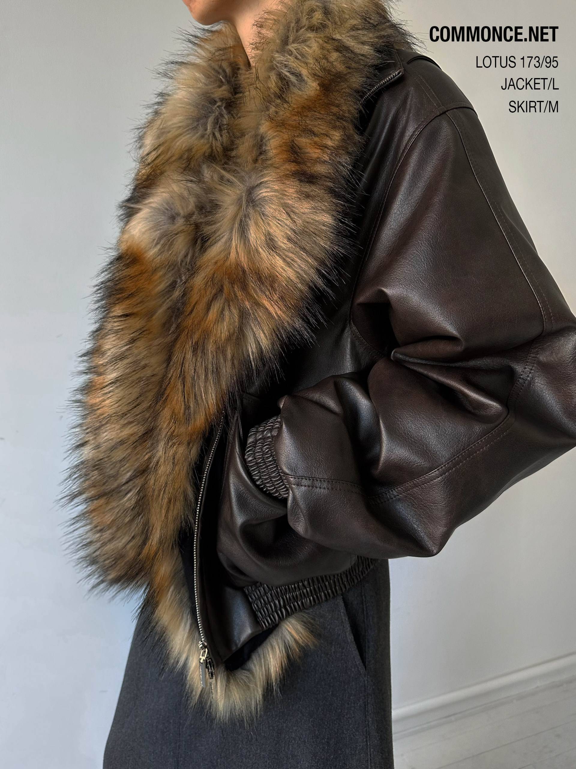 commonce_net_Solid_Detachable_Fur_Collar_Zip_Front_Women&