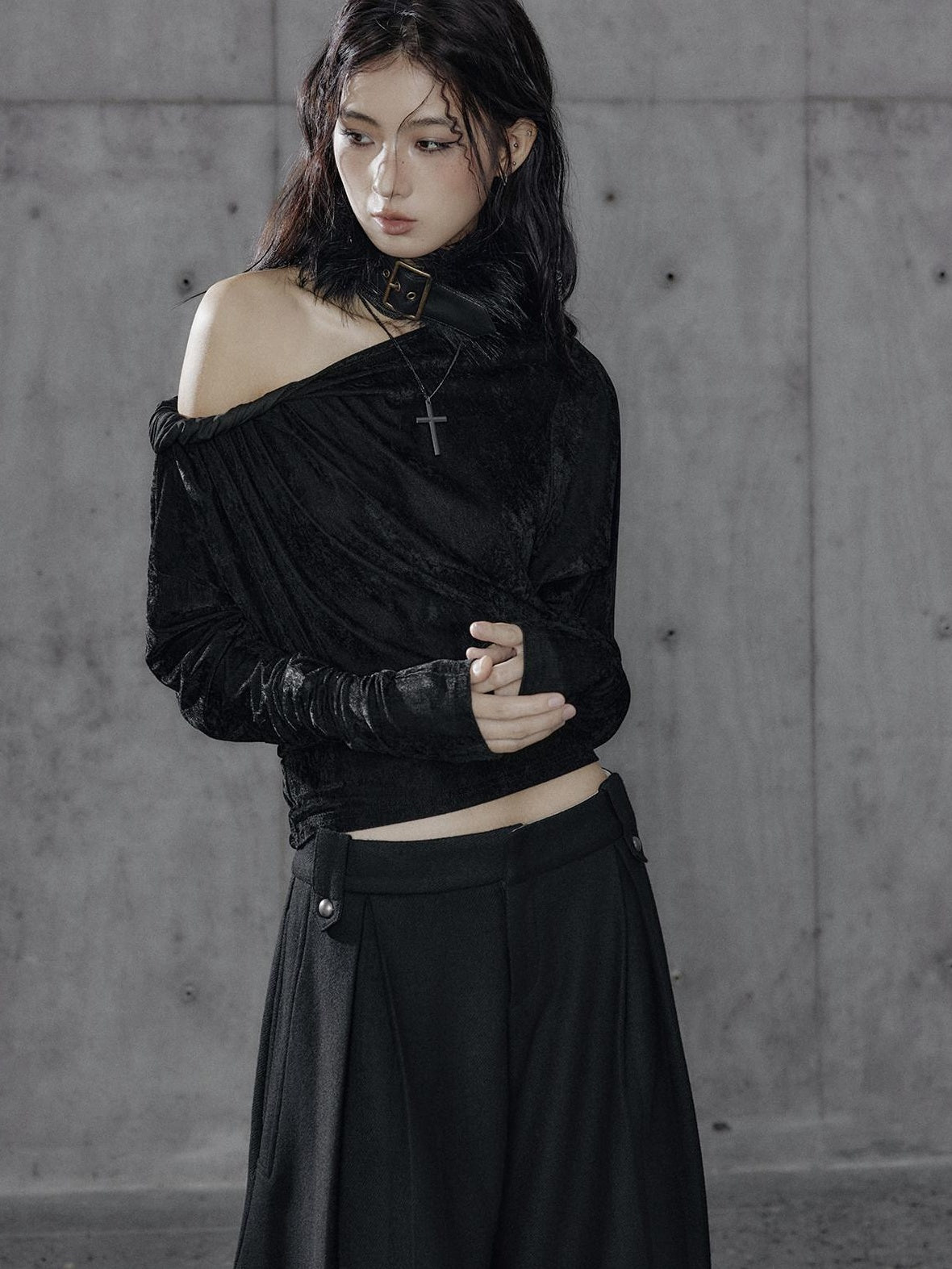Low pixel Vintage Waist Long Sleeve Slant Neck Black Knit Women Off Shoulder Crop Tops