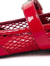 RUN TO THE FUTURE Breathable Cutout Slip On Casual Ballet Round Toe Lambskin Insole Flats