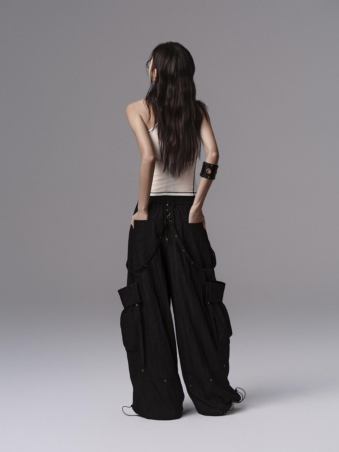 Low pixel Soft Lyocell Wool Blend Dark Gothic Slim Fit Women Classic Solid Tank Tops