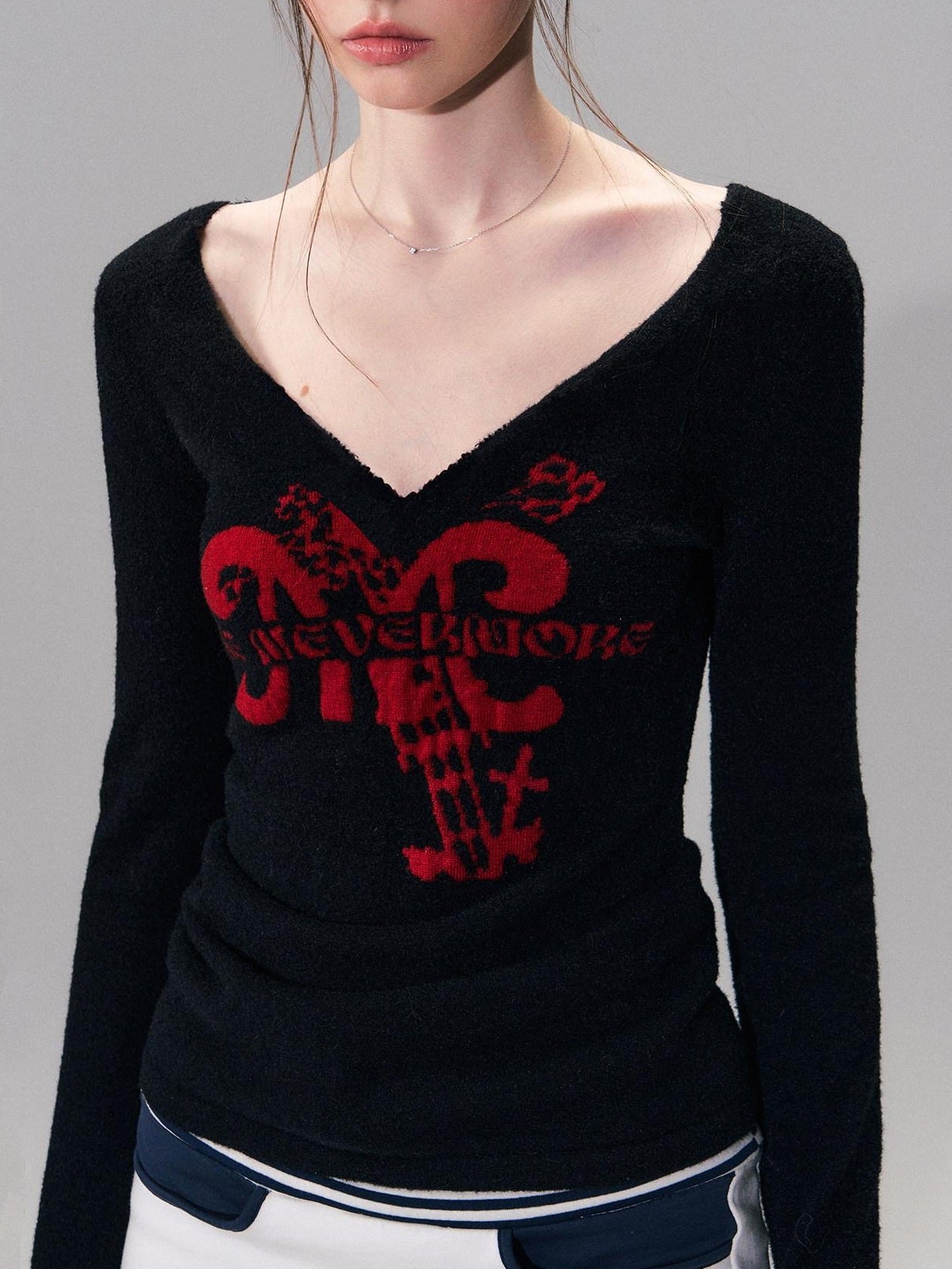 The NeverMore Thick Cozy Letter Print Contrast Slim Fit Sexy Black Women Long Sleeve T-Shirts